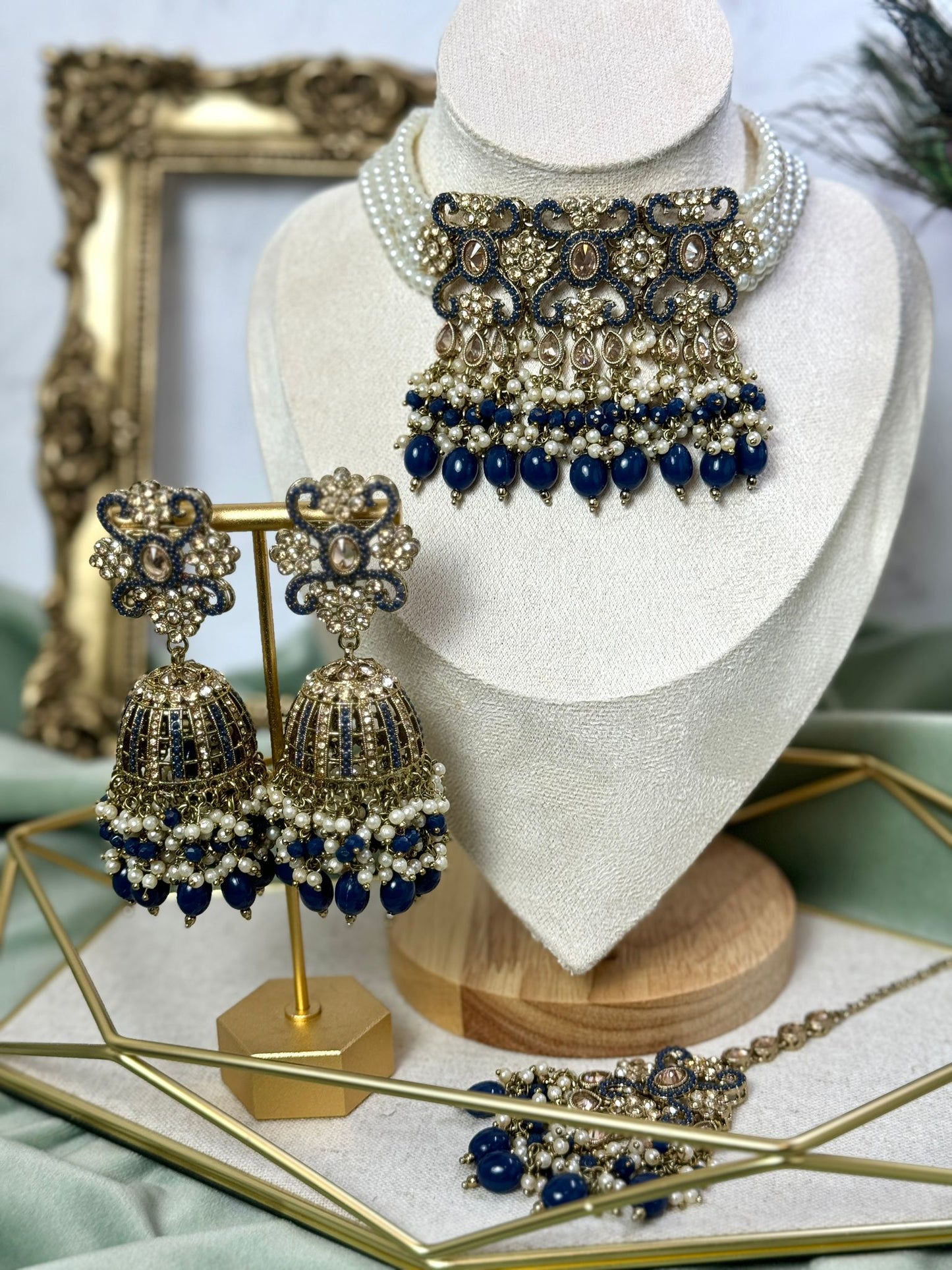 Navy Blue Pearl Choker- Grace 1001