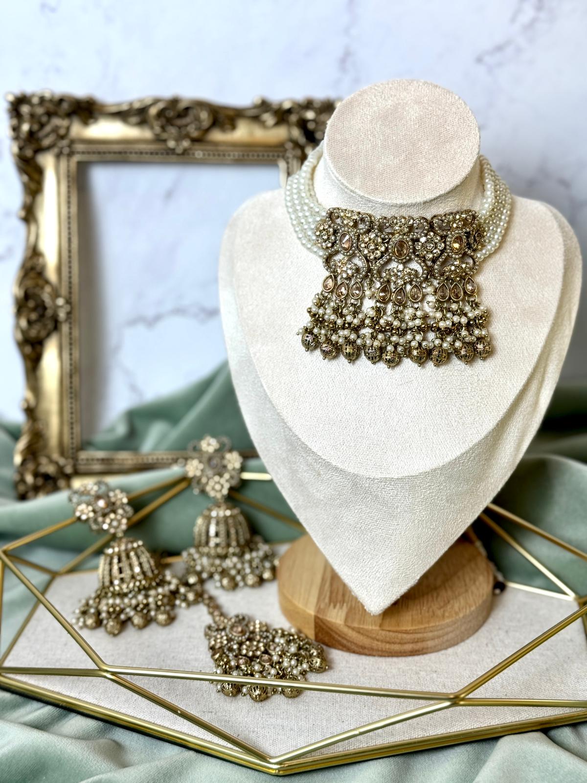 Gold Pearl Choker- Grace 1001