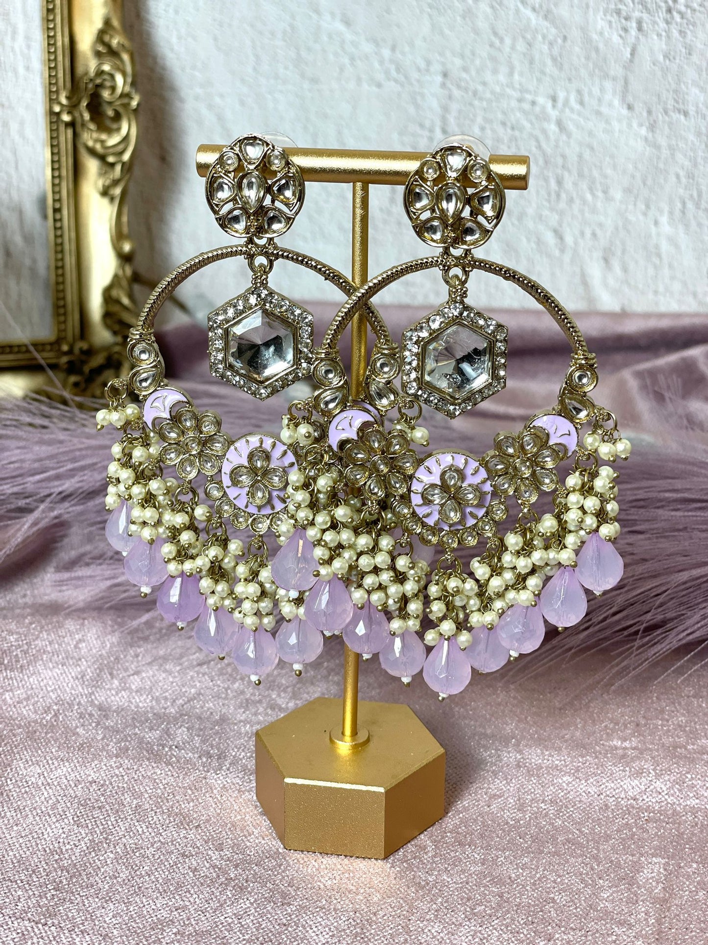 Lavender Chandbalis - Aura 1009