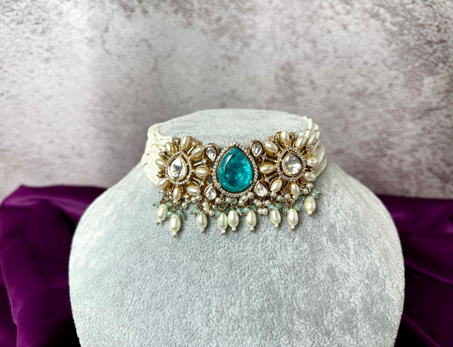 Blue Tyaani Choker Set- Roar 1006