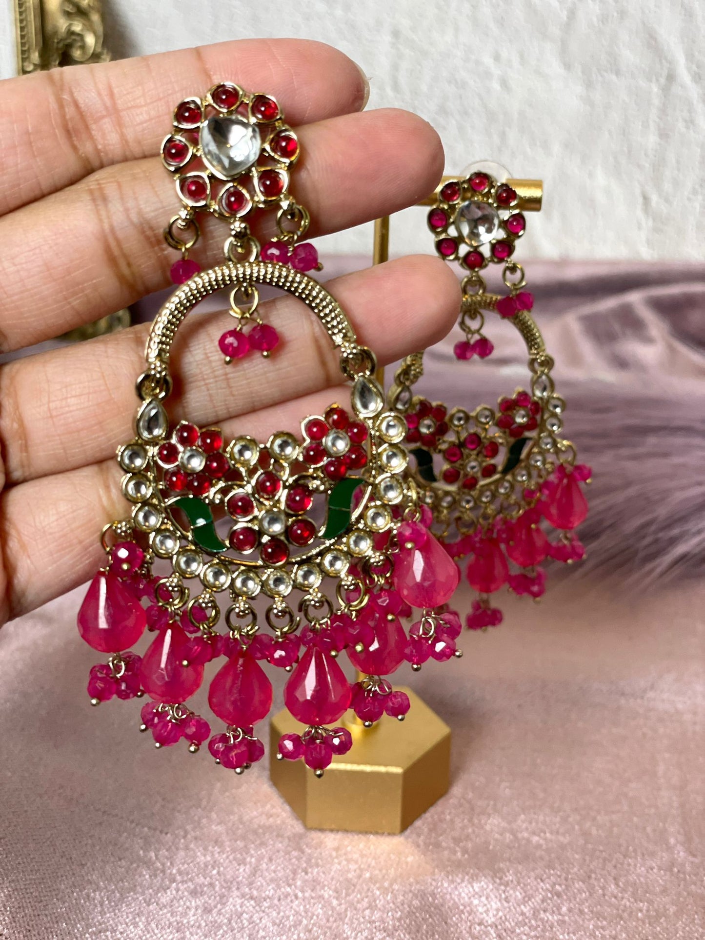Magenta Chandbalis - Aura 1010