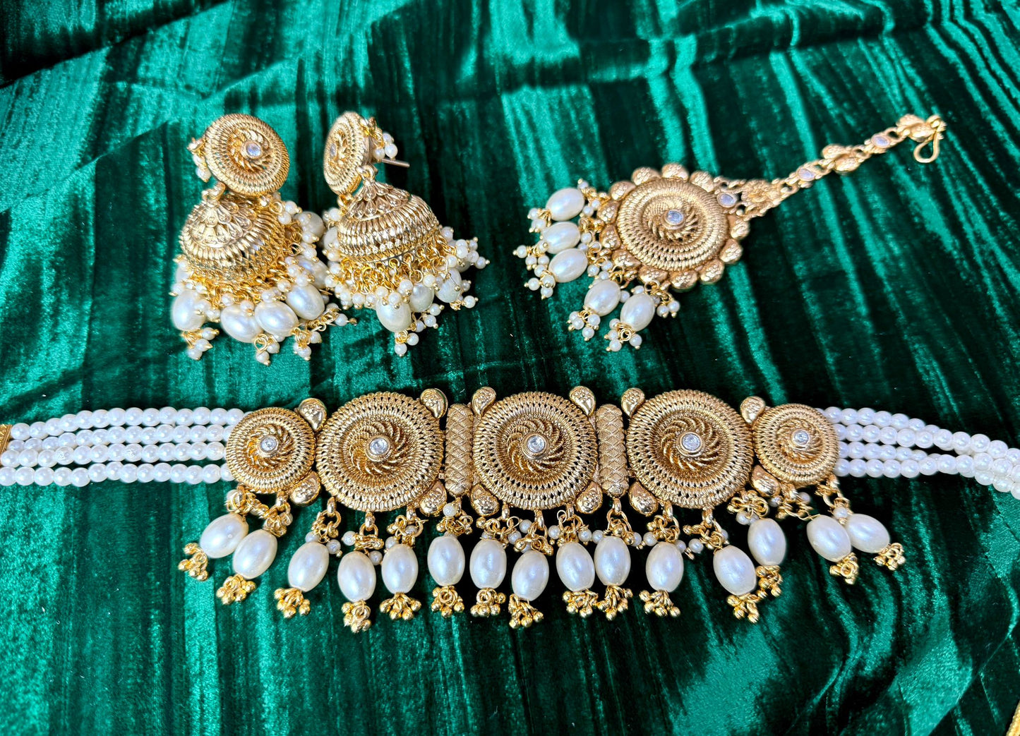 Ivory Gold Plated Set- Charisma 1001