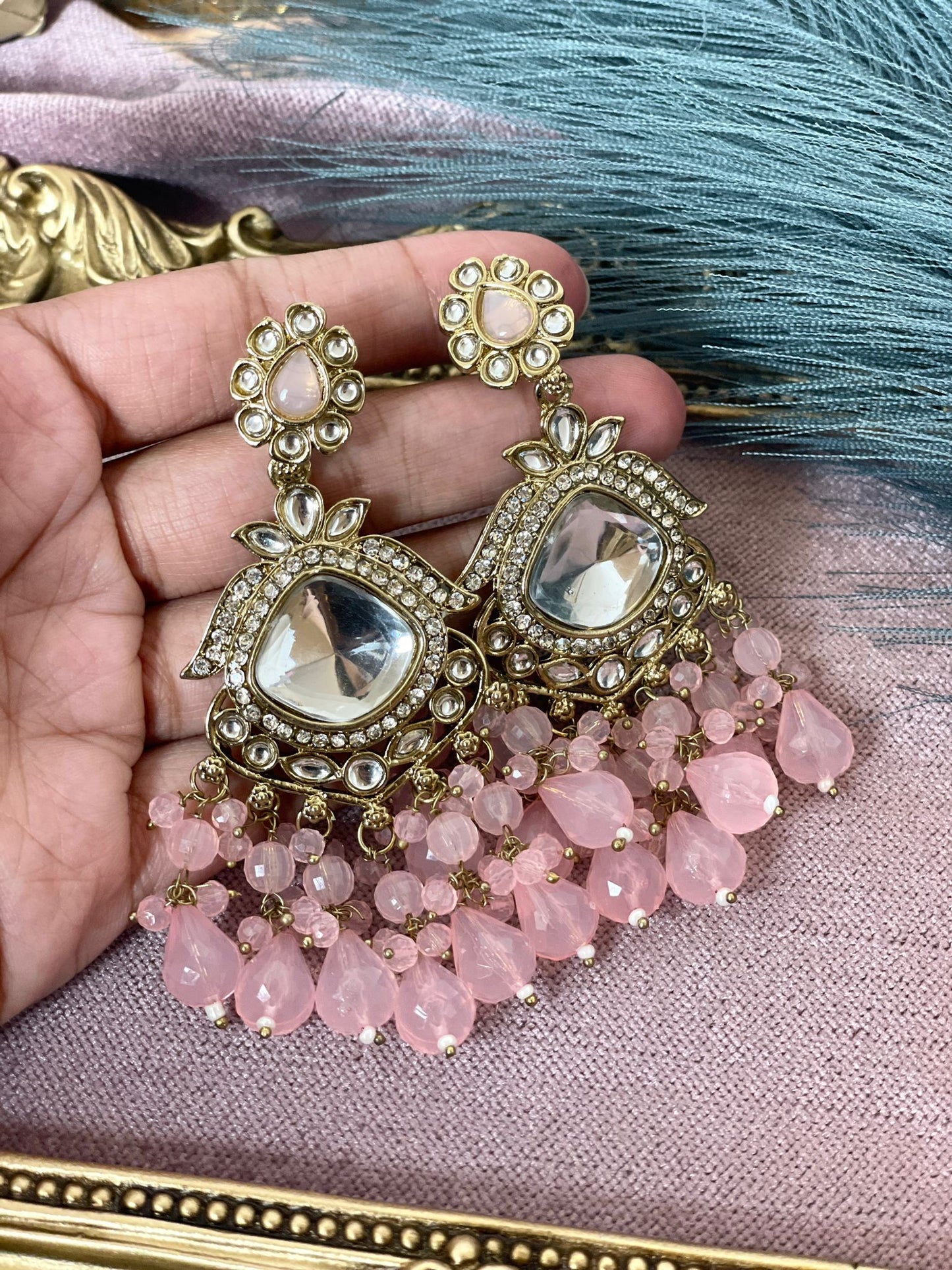 Light Pink Earrings - Aura 1003