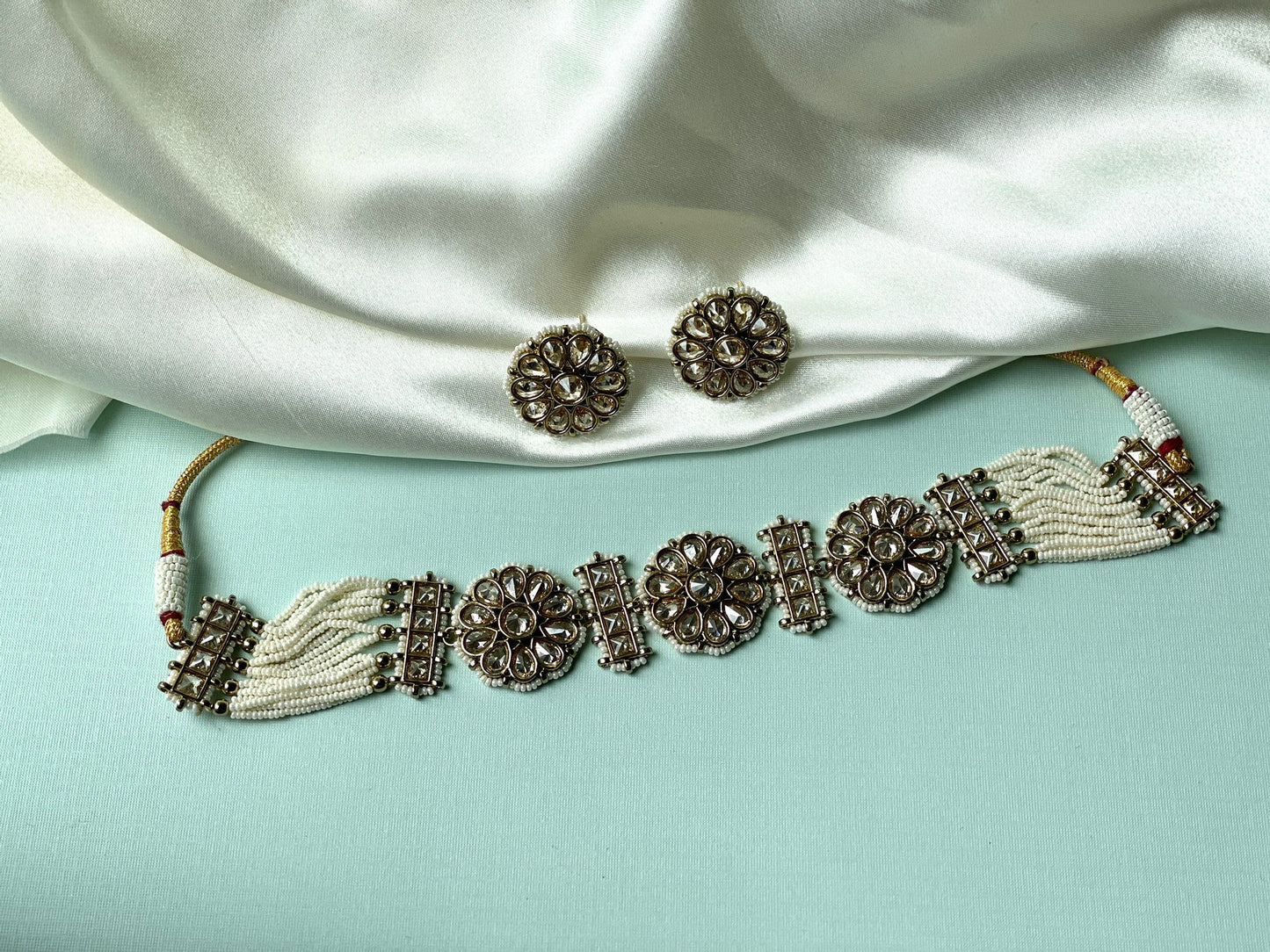 Simple Polki Choker