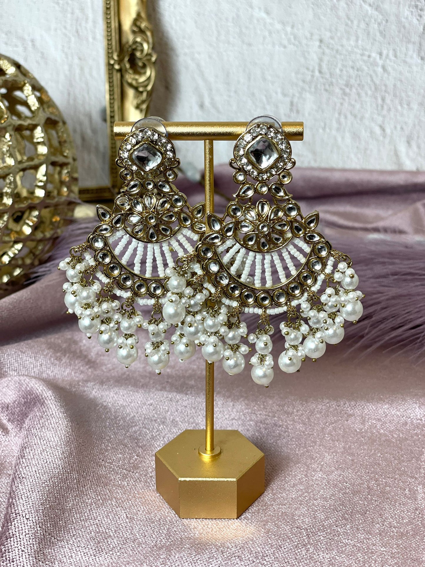 White Pearl Chandbali - Aura 1012