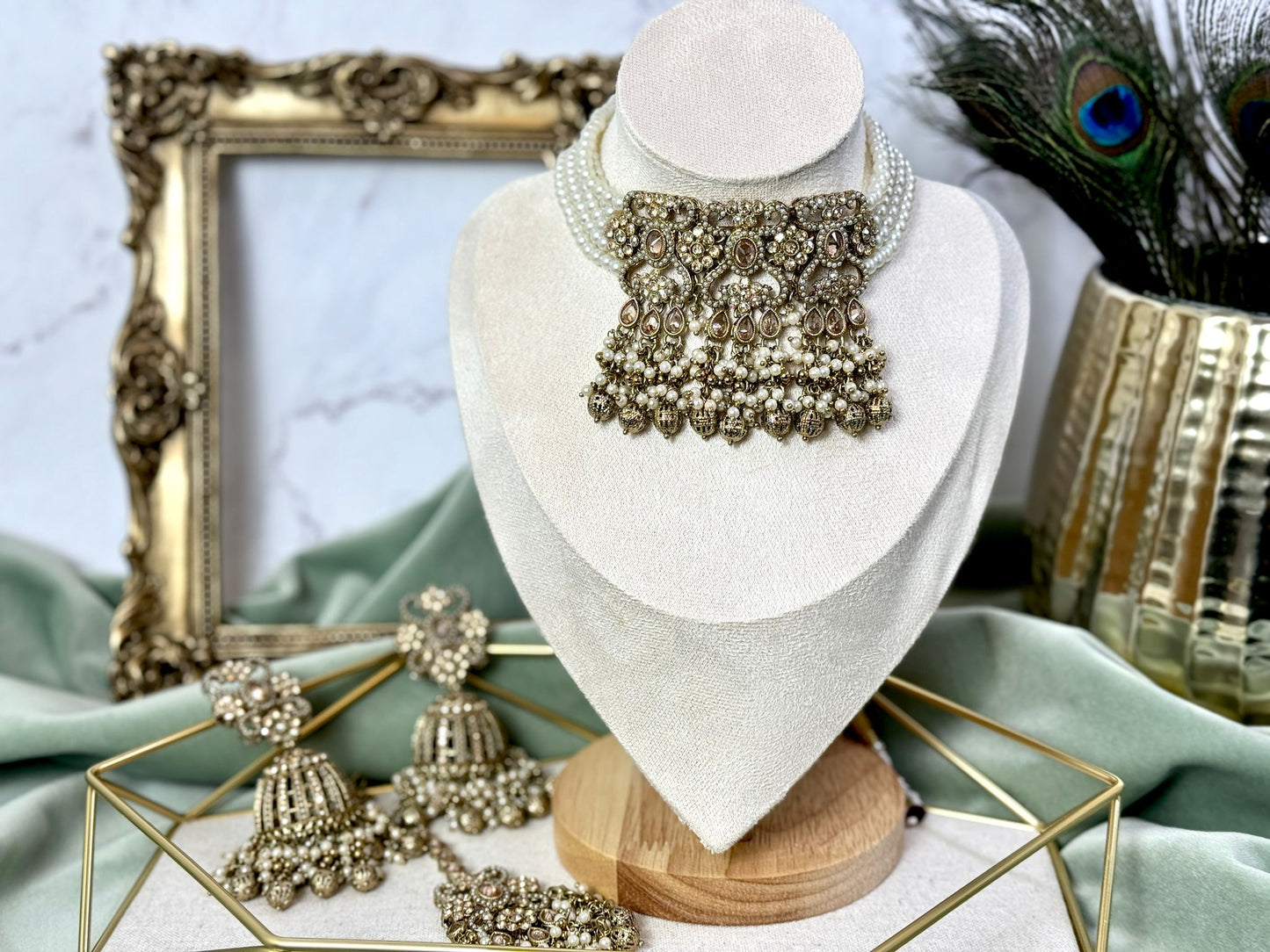 Gold Pearl Choker- Grace 1001