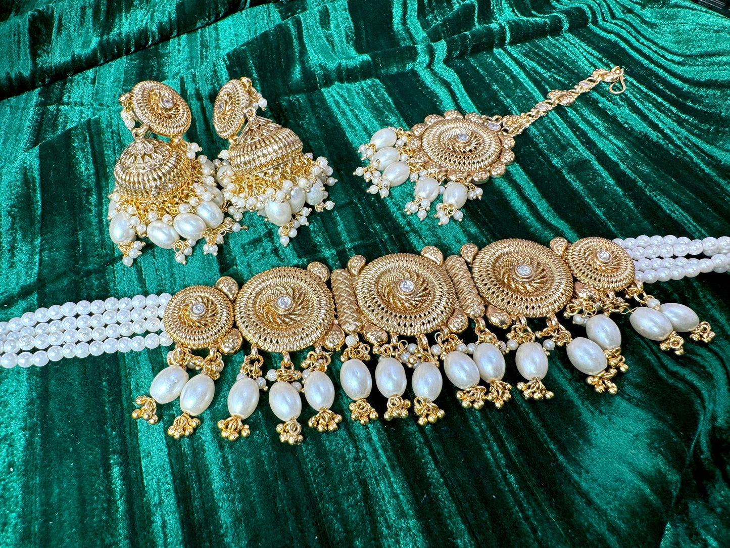 Ivory Gold Plated Set- Charisma 1001