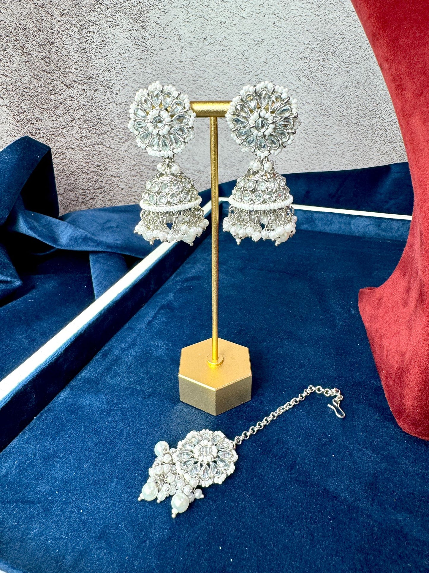Silver Pearl Set - Majesty 1017