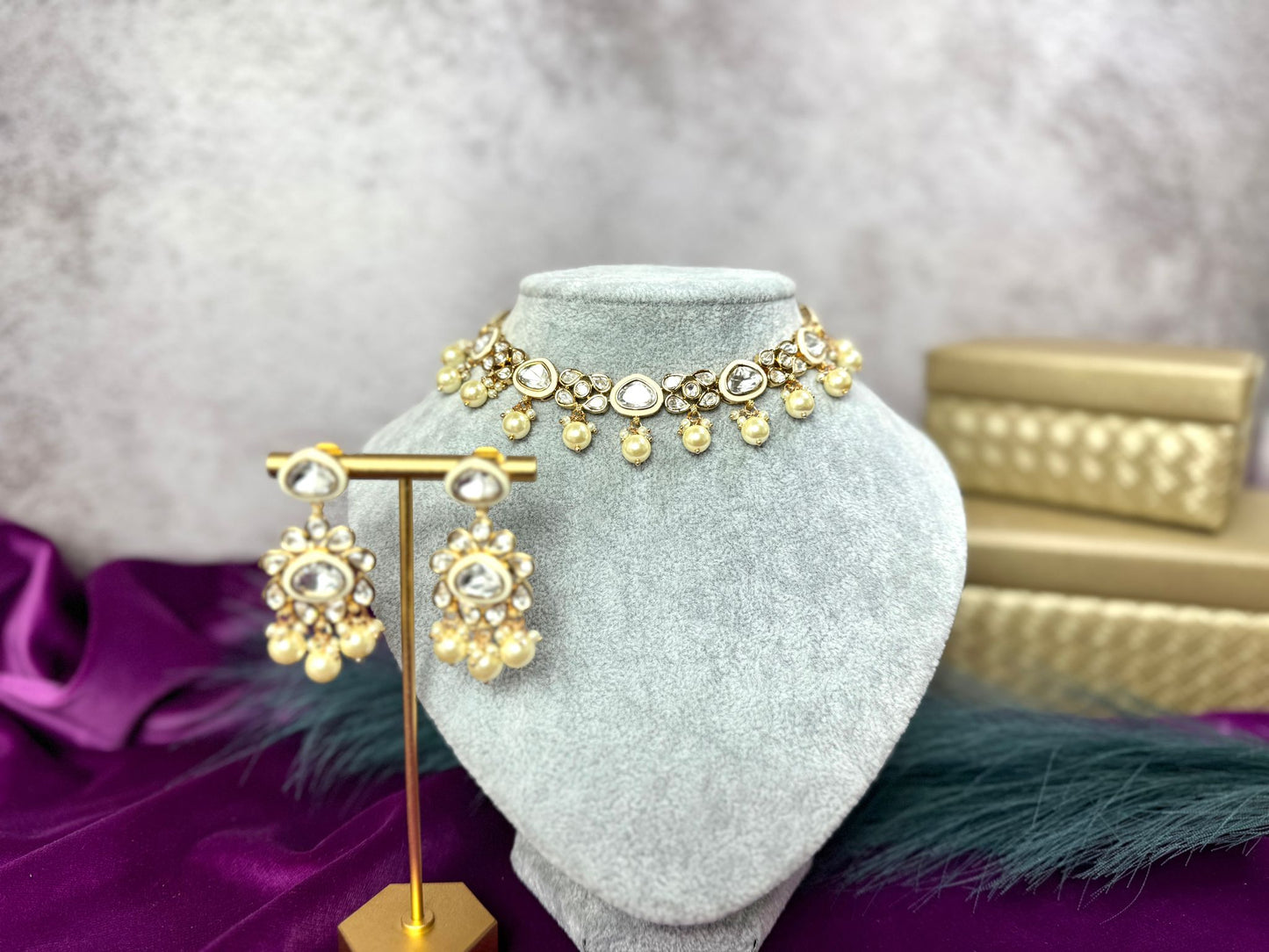 White Uncut Kundan Set - Roar 1017