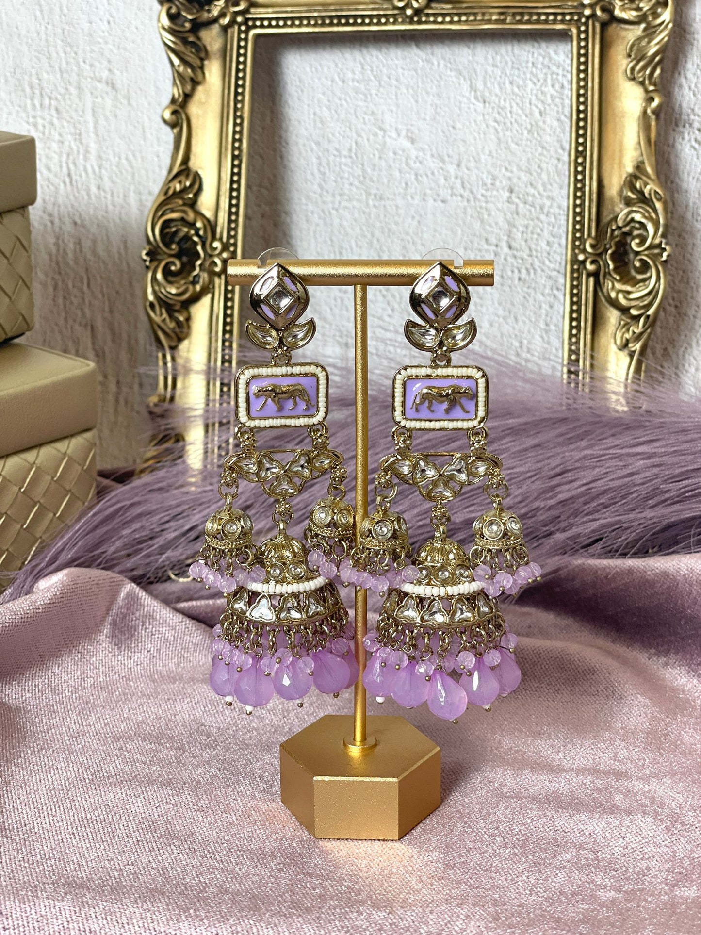 Lavender Jhumkas- Aura 1017