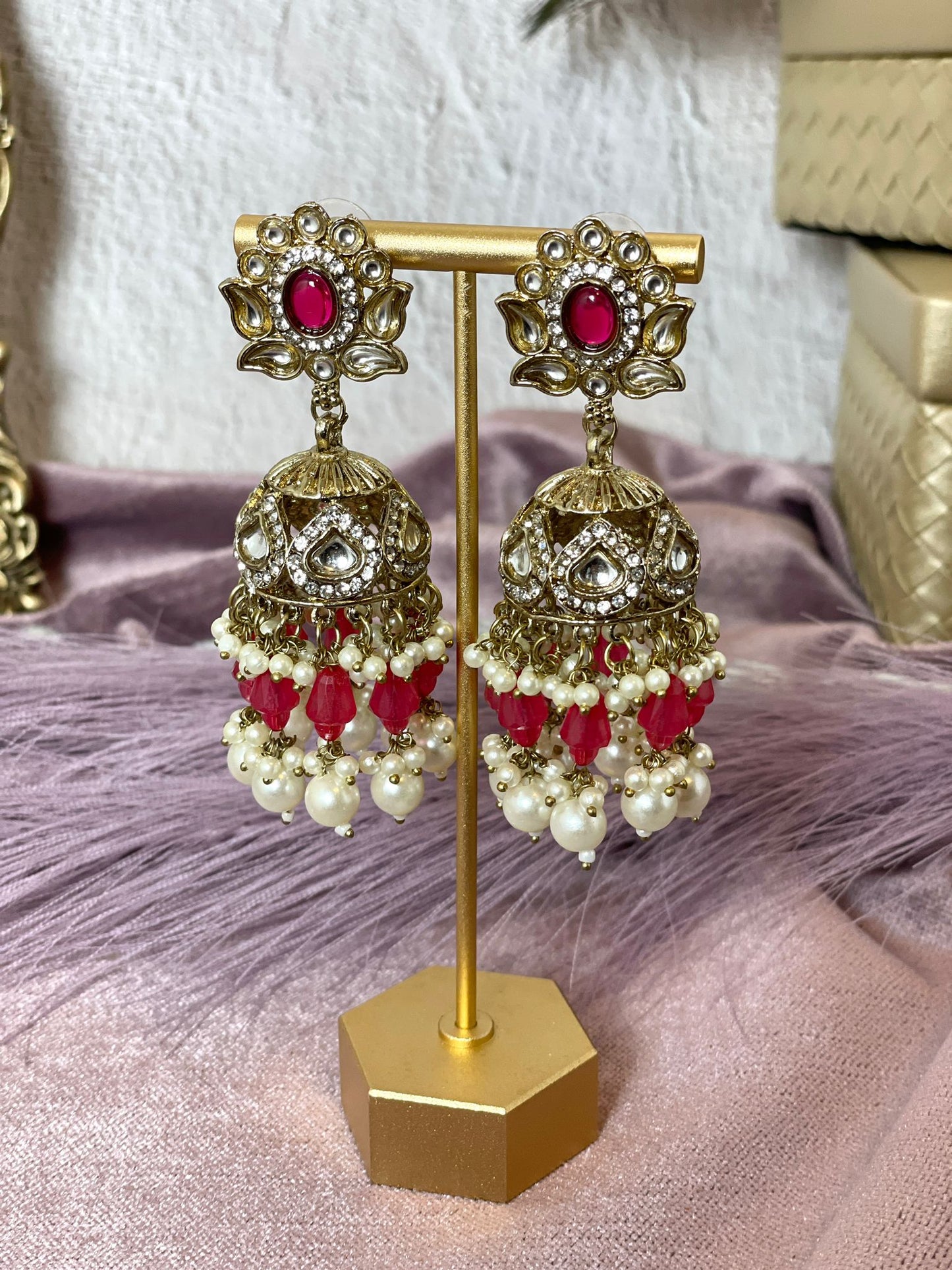 Magenta Jhumkas- Aura 1015