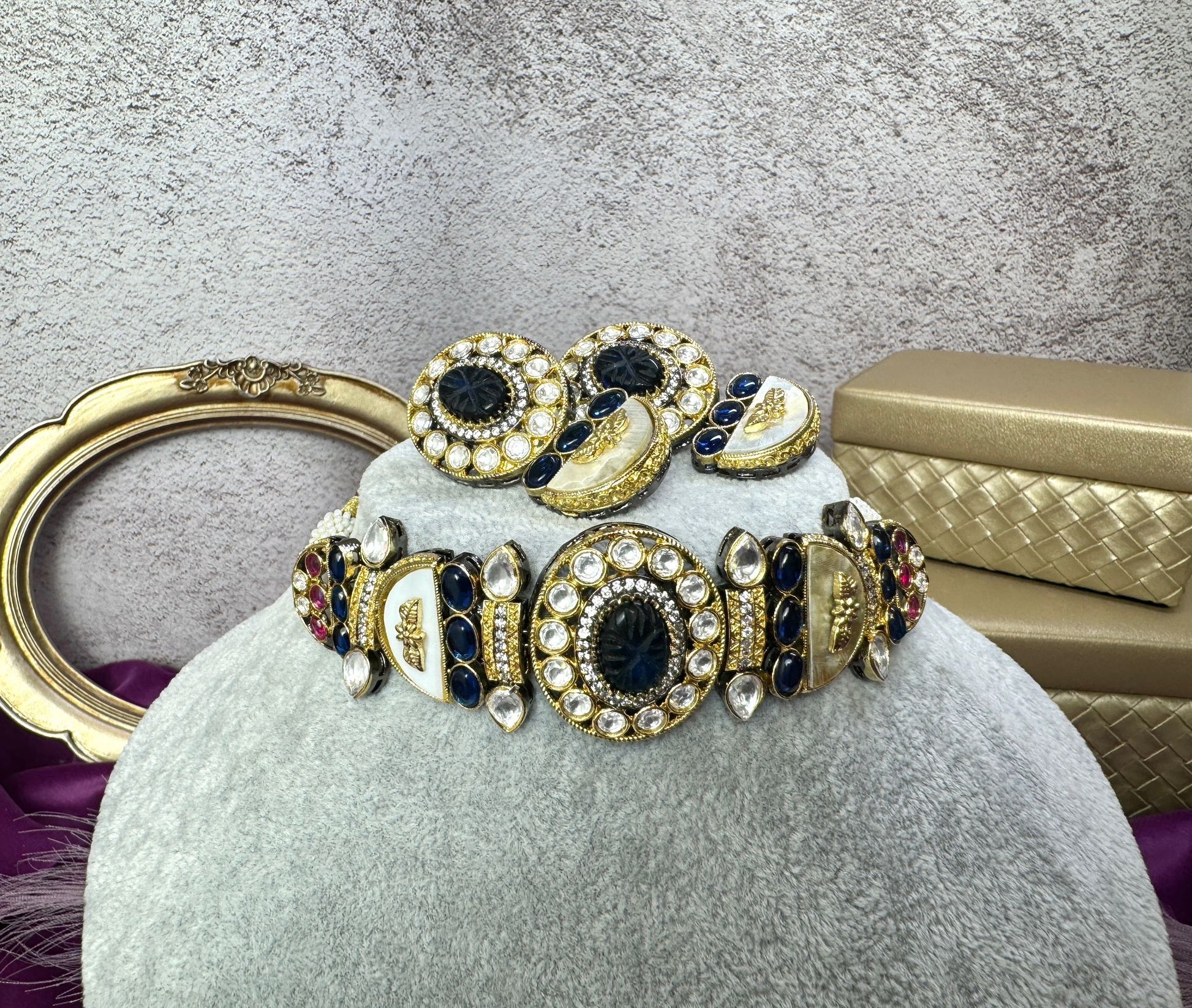 Elegant blue multicolor victorian set