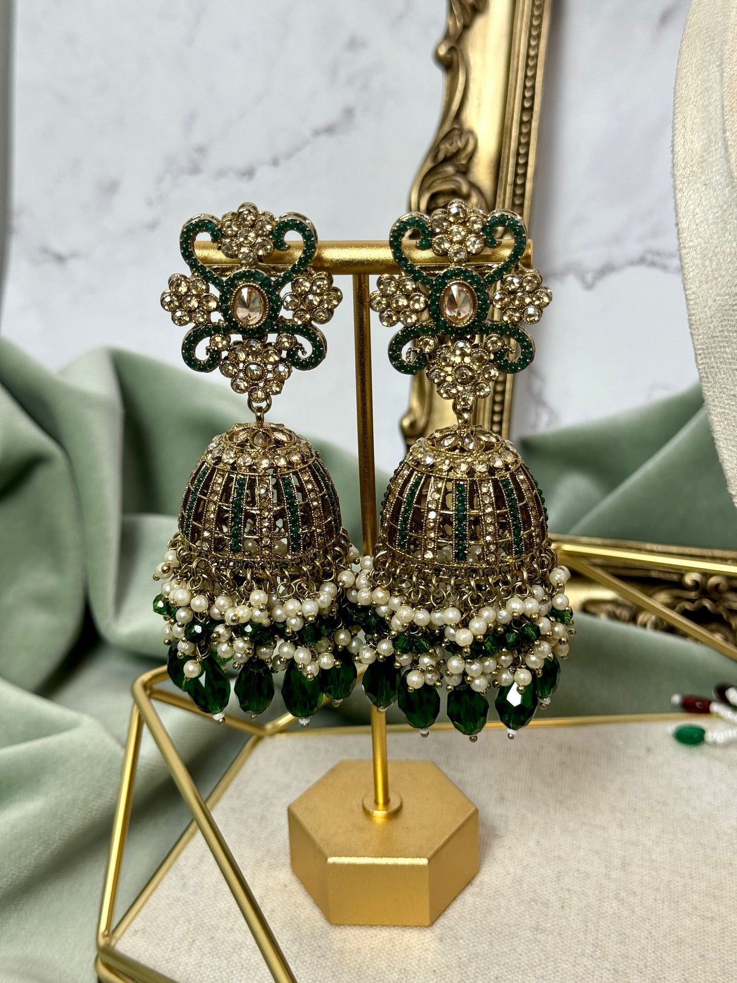 Emerald Green Pearl Choker- Grace 1001