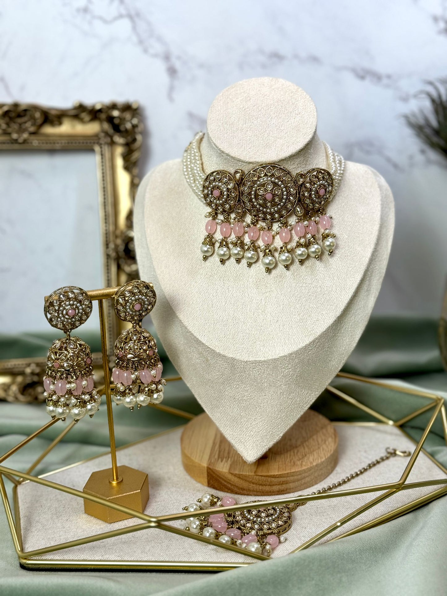 Baby Pink Pearl Choker - Grace 1002