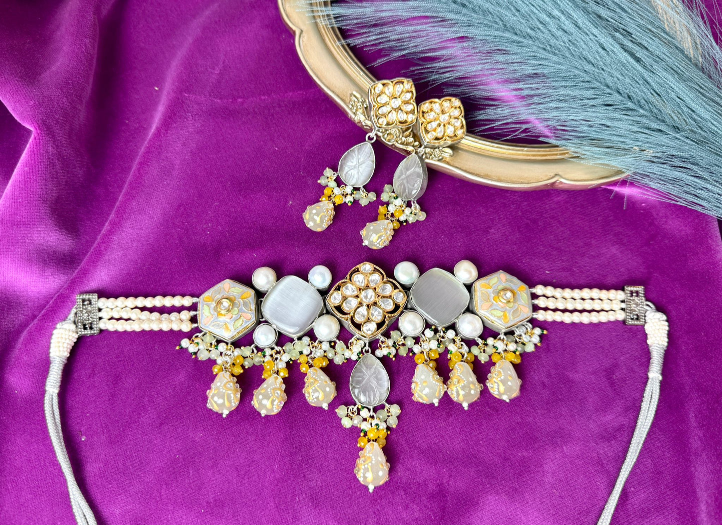 White Gray Kundan Set- Roar 1007