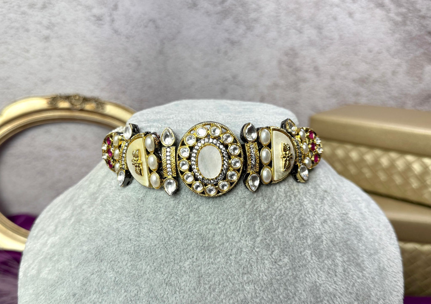 elegant multicolor victorian set