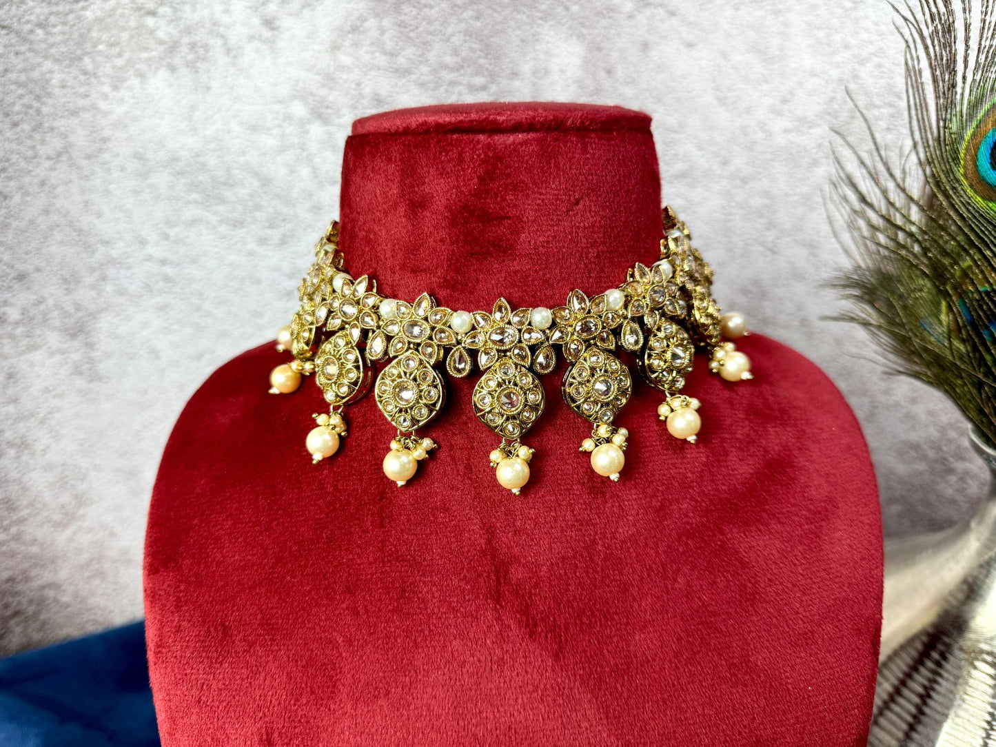 Gold Reverse Ad Choker - Majesty 1011