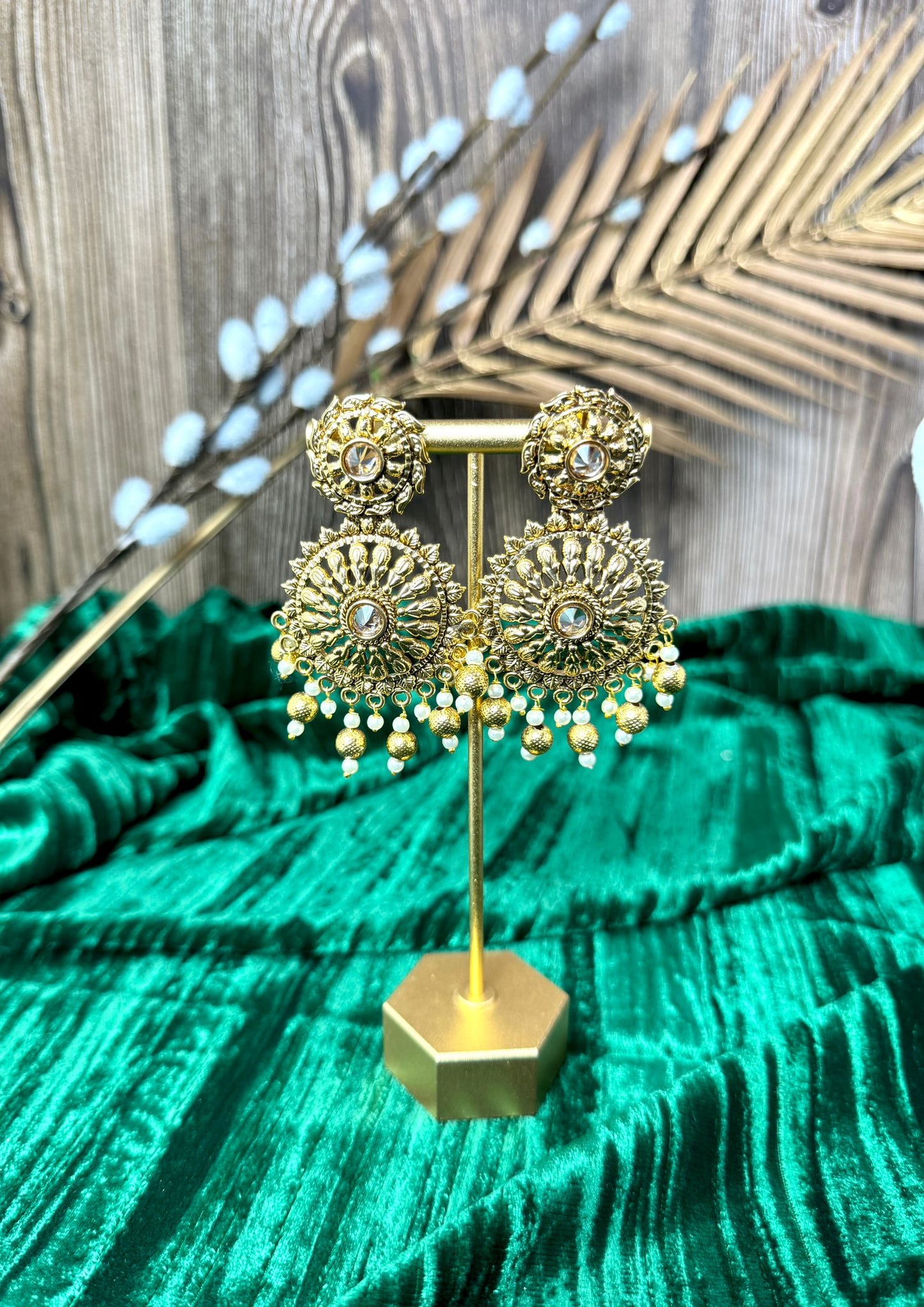 Antique Gold Set- Charisma 1002