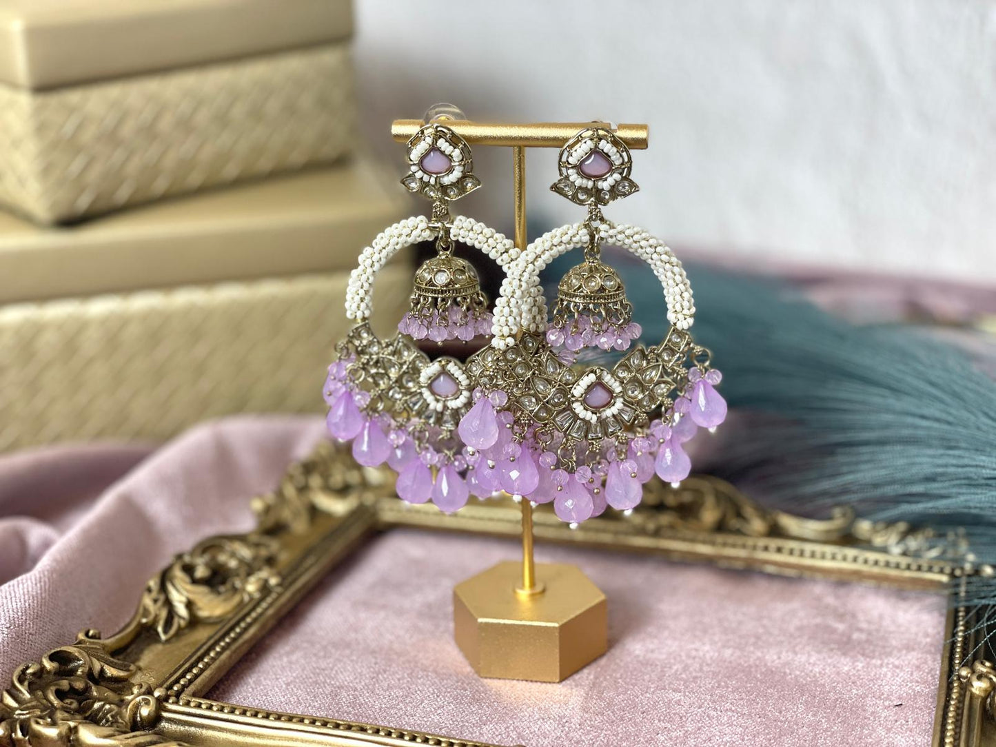 Lavender Jhumka- Aura 1001