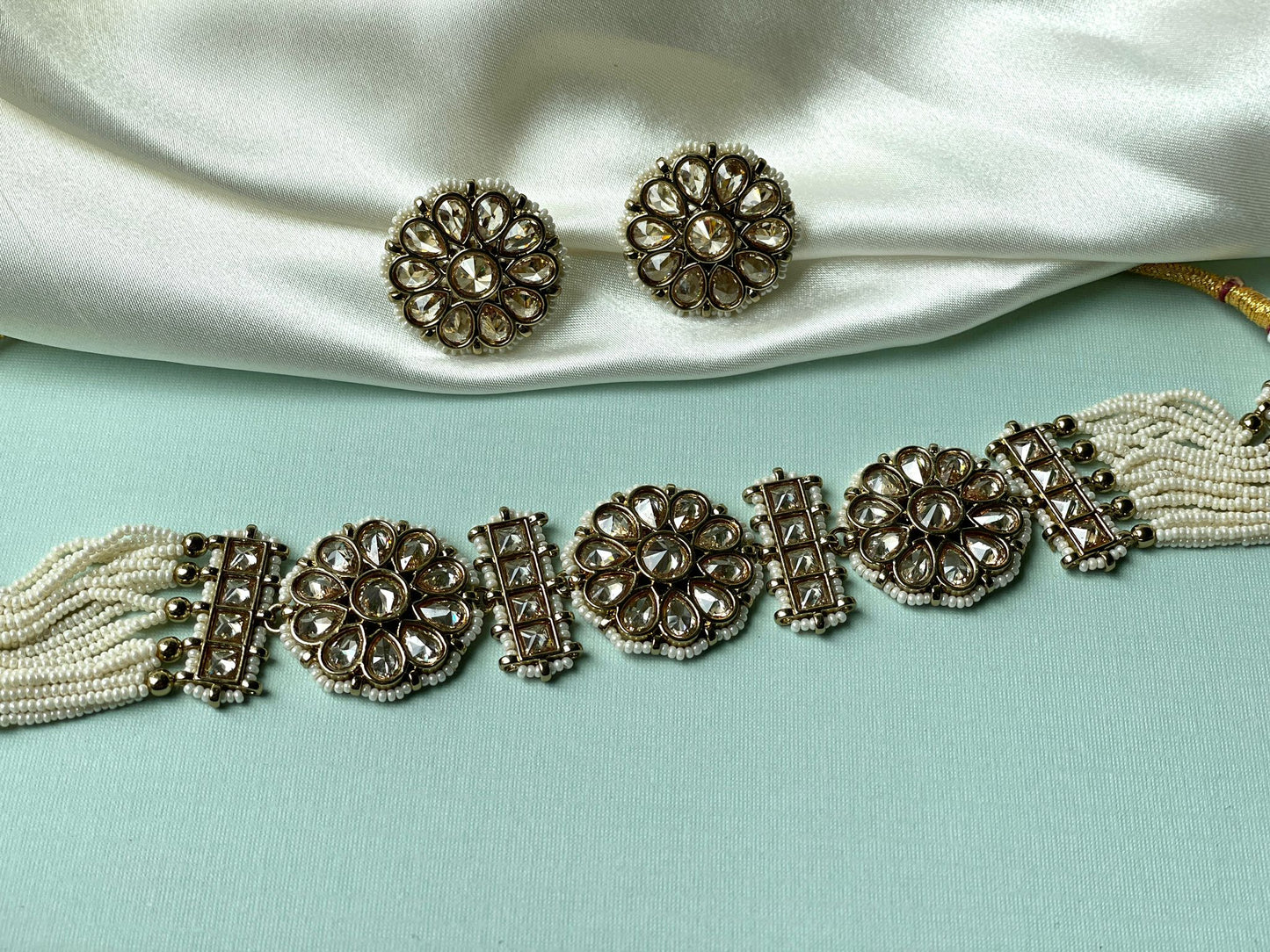 Simple Polki Choker