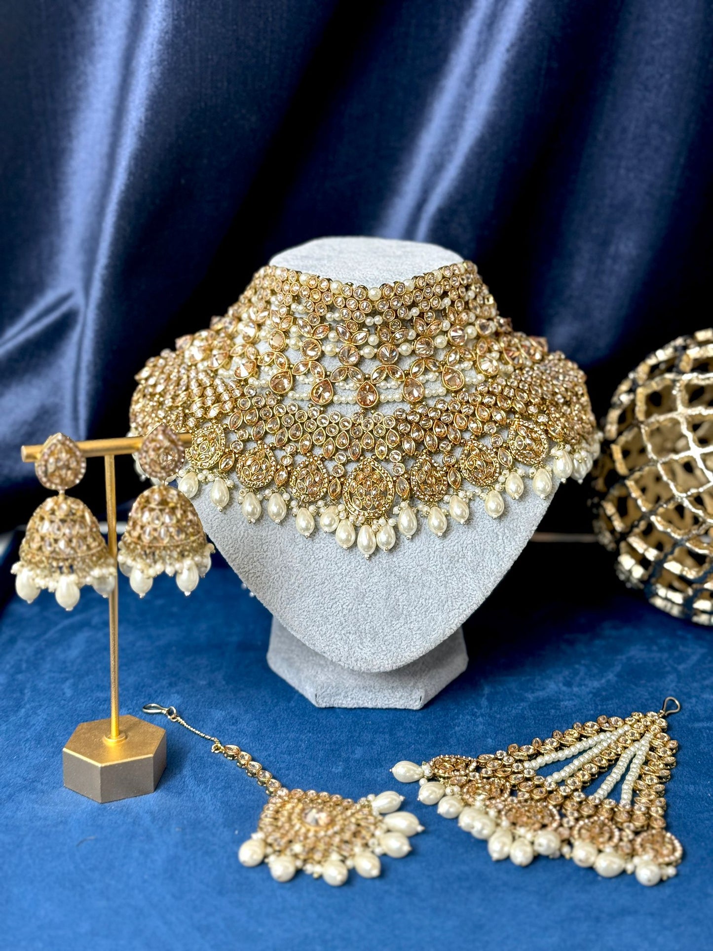 Bridal Gold Statement Set - Majesty 1007