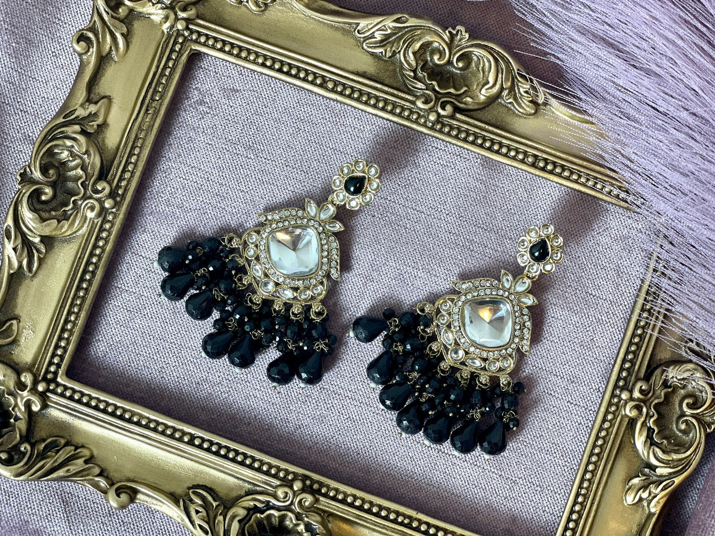 Black Earrings - Aura 1003
