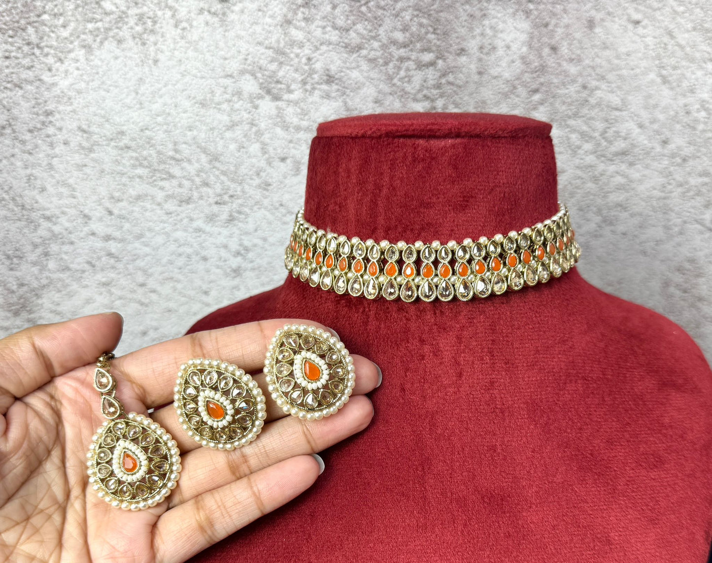 Orange Choker - Majesty 1018