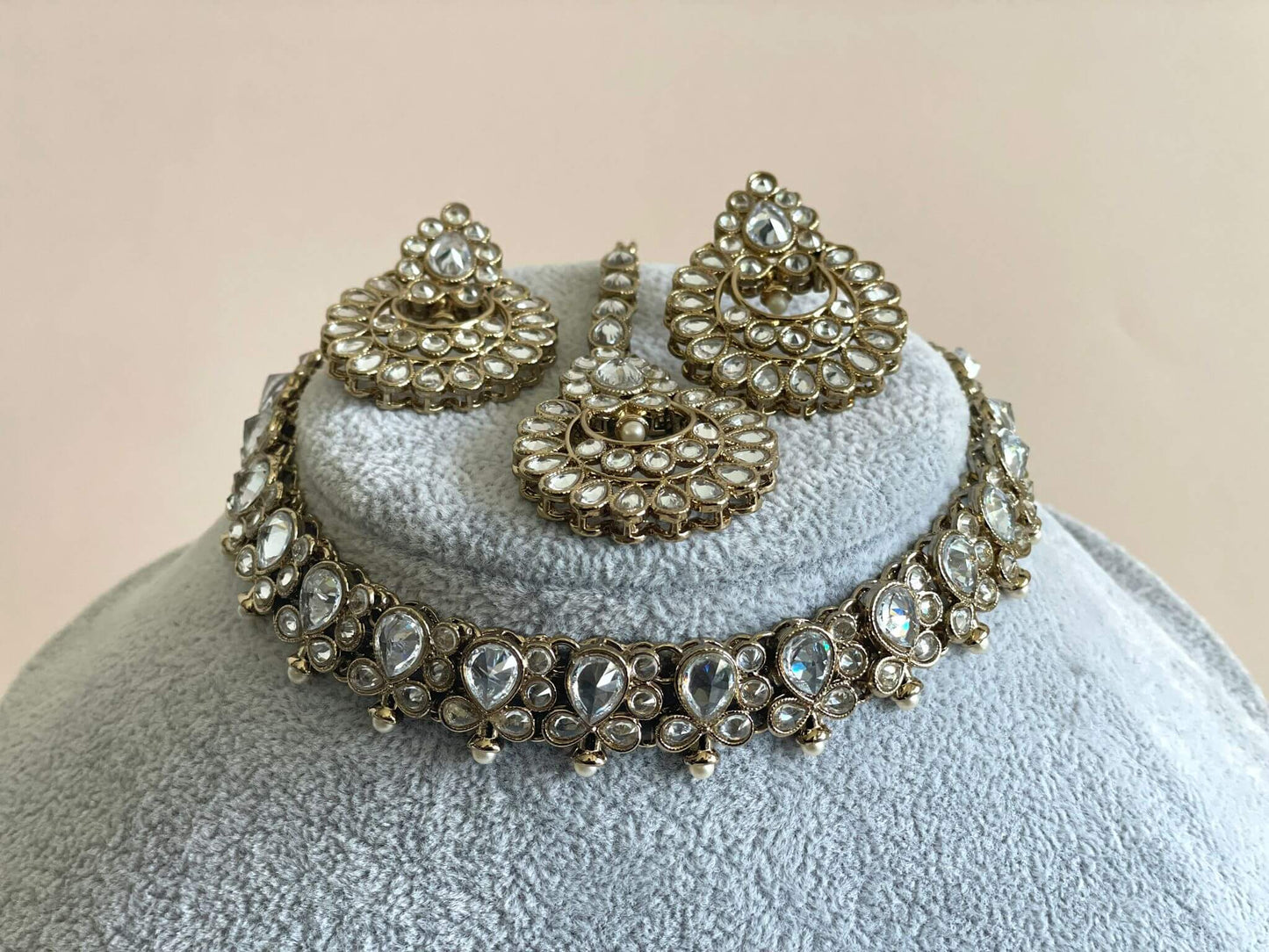 Gold Reverse AD Choker