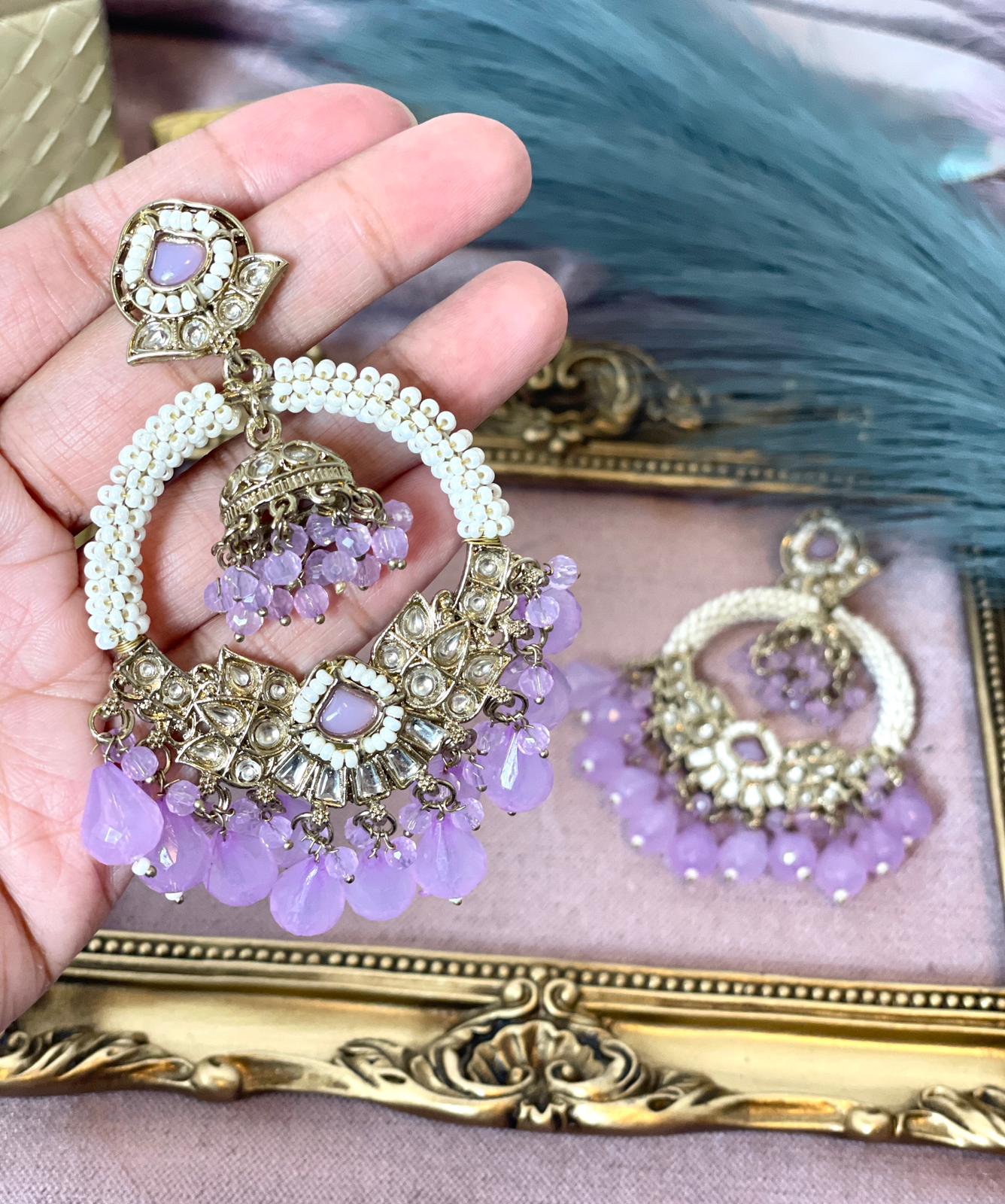 A beautiful lavender jhumka