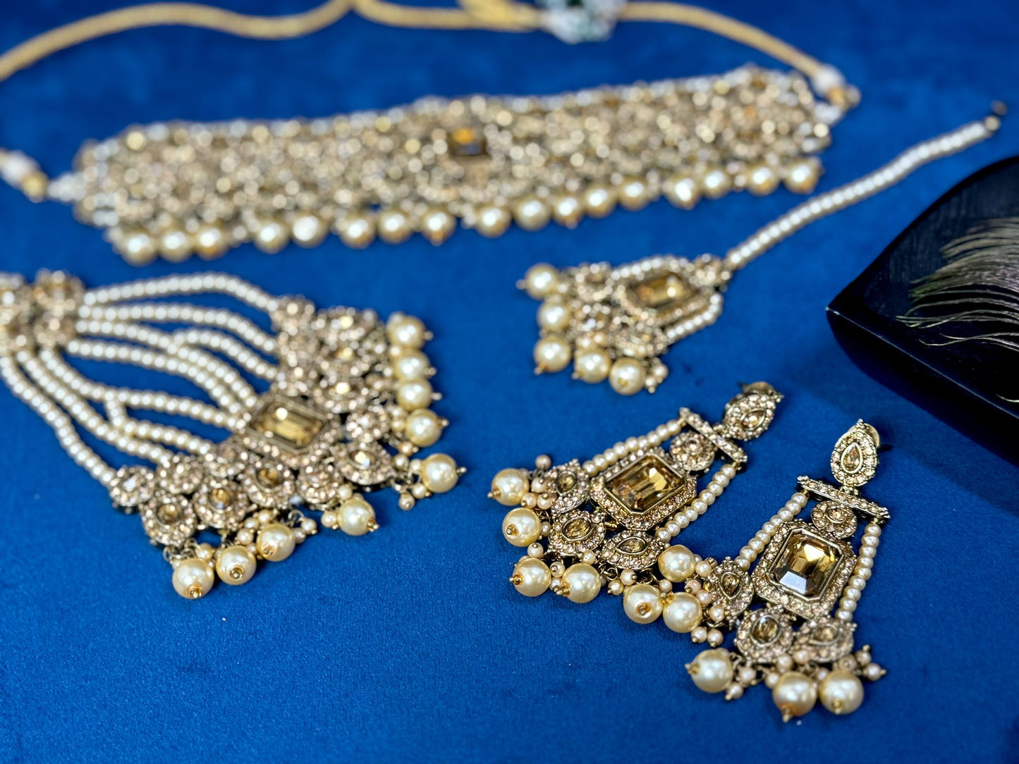Gold Pearl Choker Set- Majesty 1002