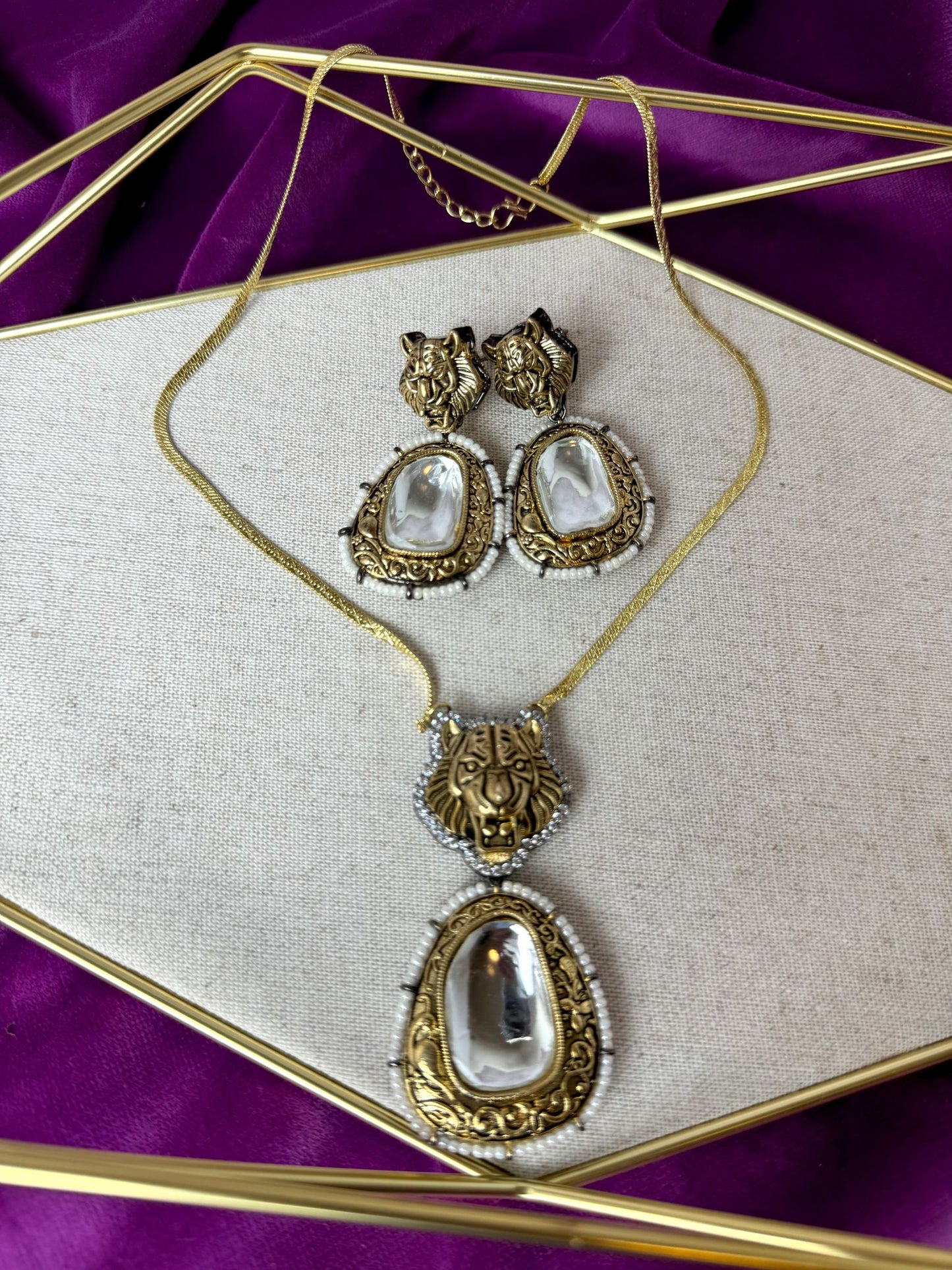 Gold Lion Head Pendant Set - Roar 1005