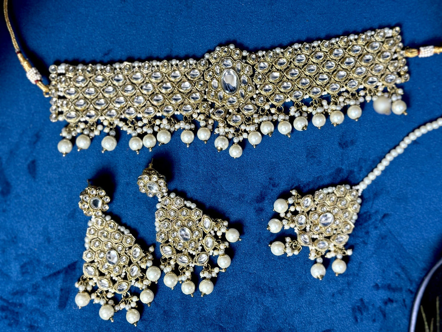 Gold Plated Pearl Choker - Majesty 1003
