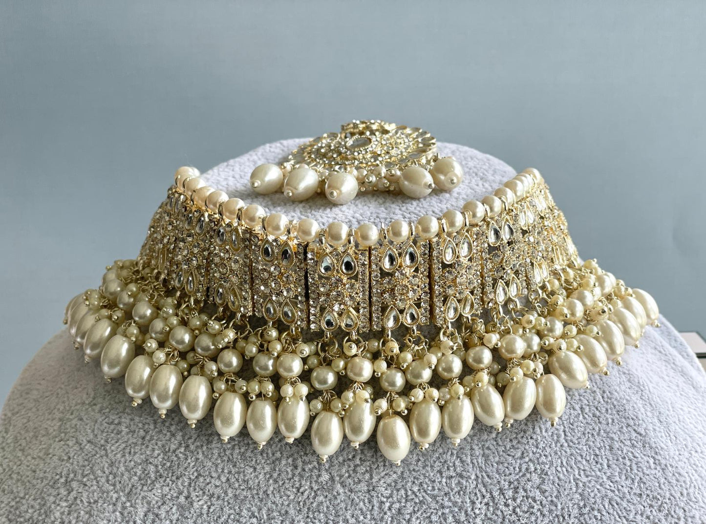 Ruhi Gold Kundan Set