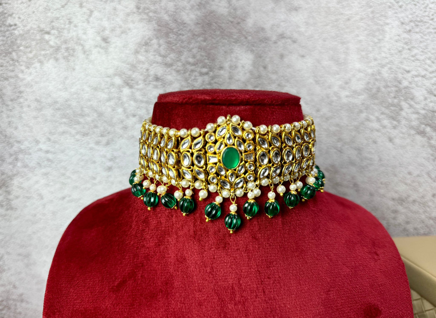 Green Kundan Jewellery