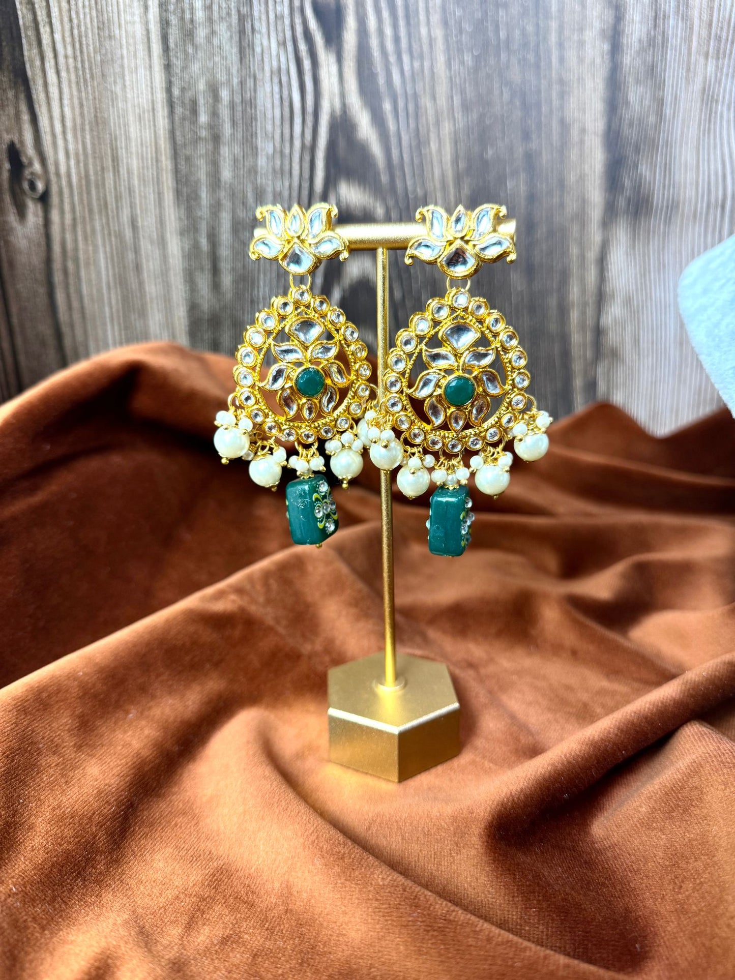 Emerald Green Meenakari Set- Charisma 1005