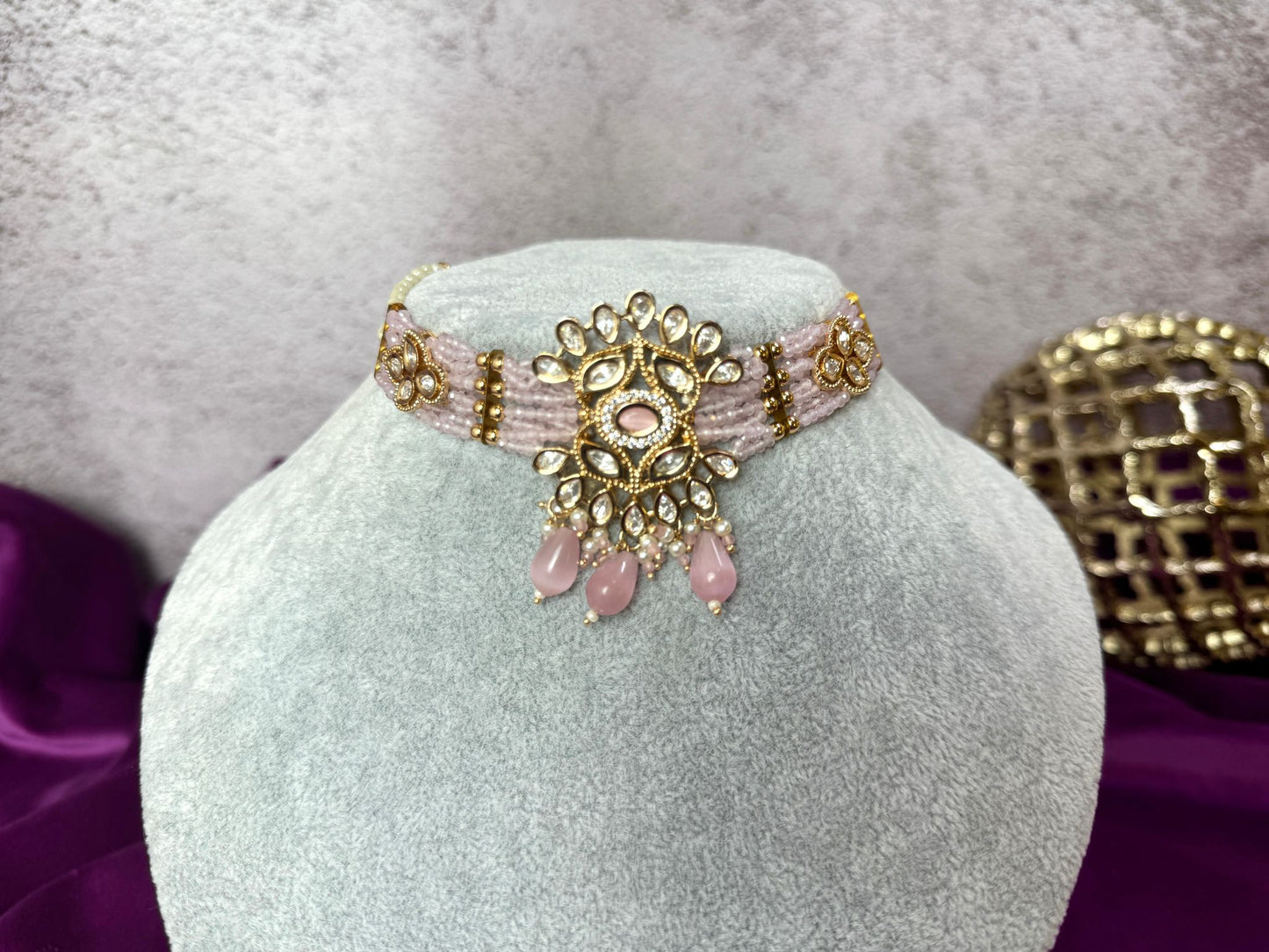 Baby Pink Tyaani Kundan set- Roar 1013