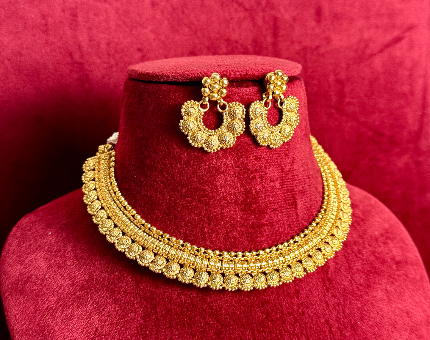 Gold Plated Choker Swarna 1010