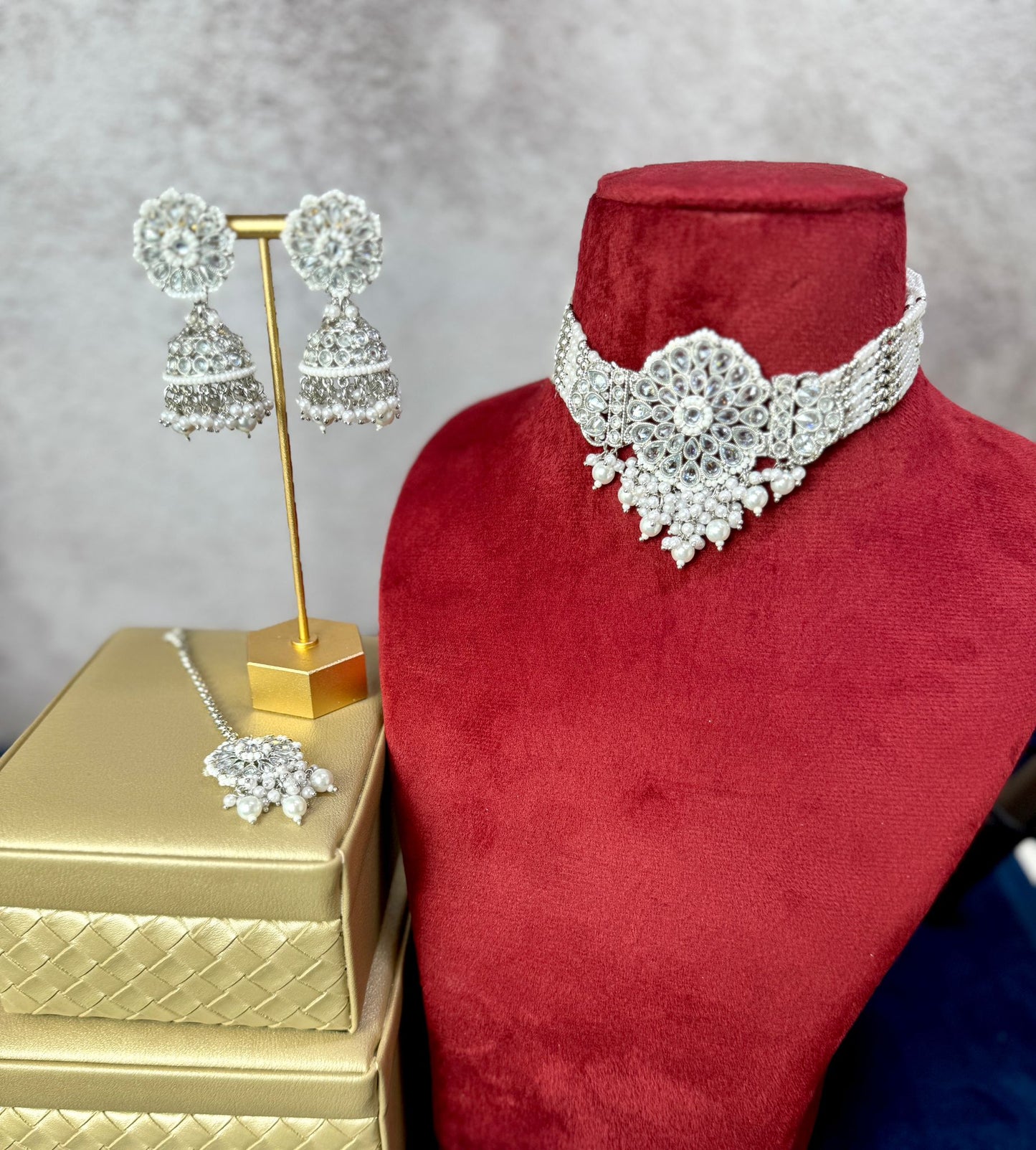 Silver Pearl Set - Majesty 1017