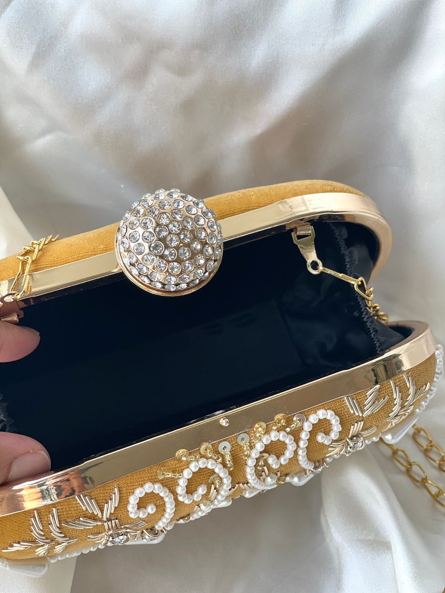 Yellow Pearl Zardozi Clutch