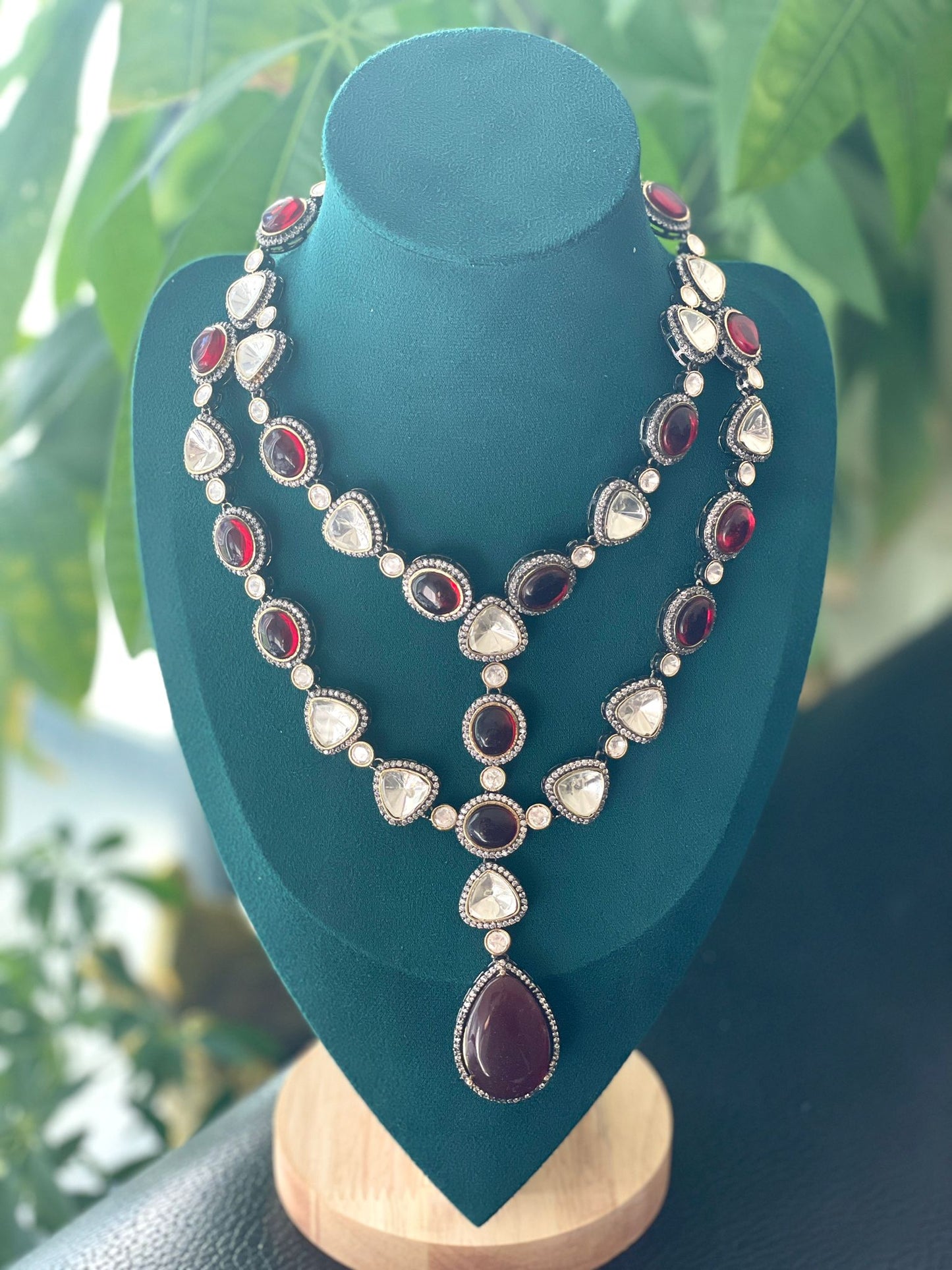 Ruby Red Victorian Set