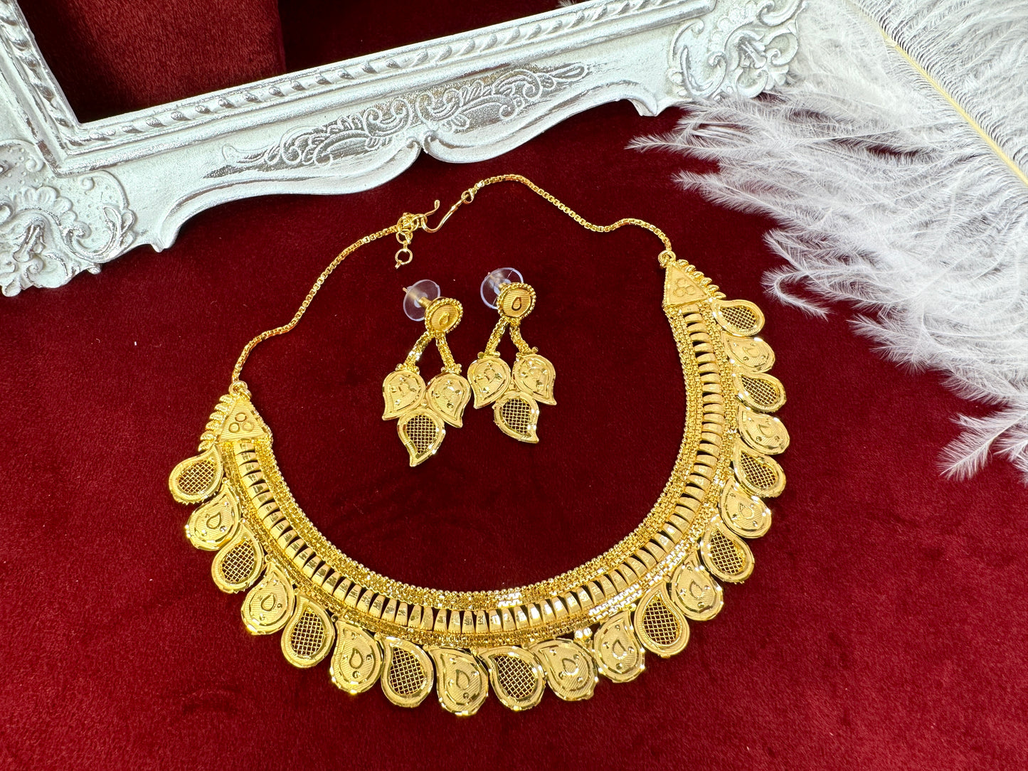 24 Carat Gold Plated Simple Necklace Set