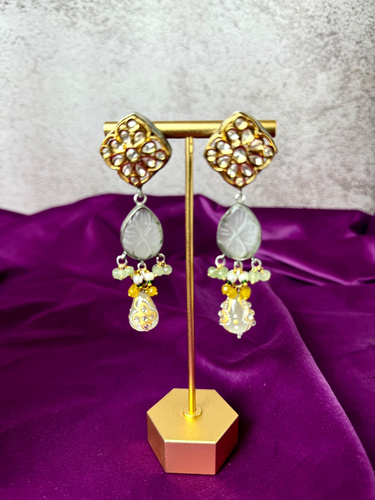 White Gray Kundan Set- Roar 1007