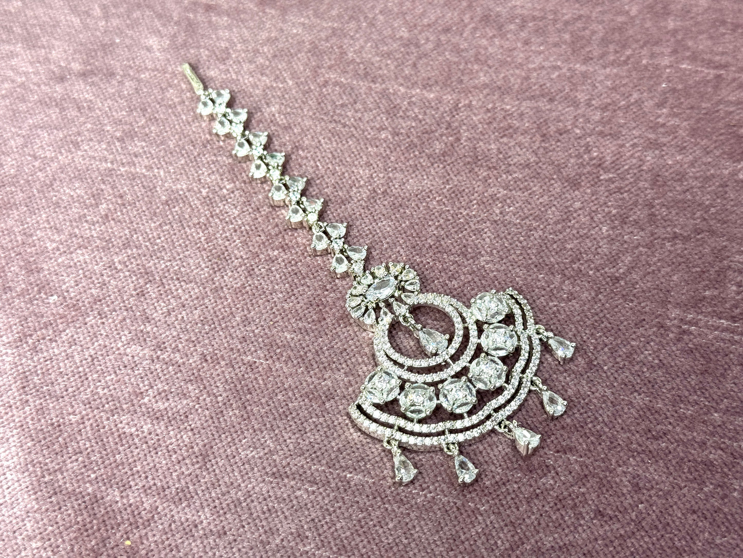 Silver Crystal Ad Tikka