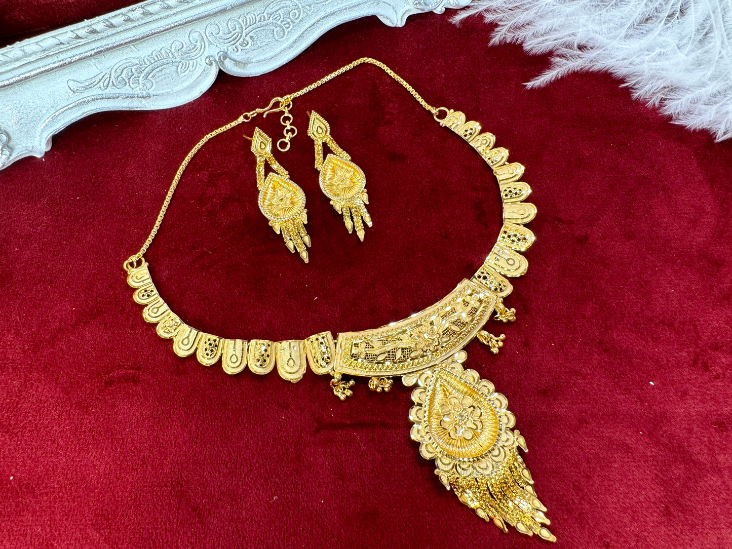 24 Carat Gold Plated Simple Necklace Set