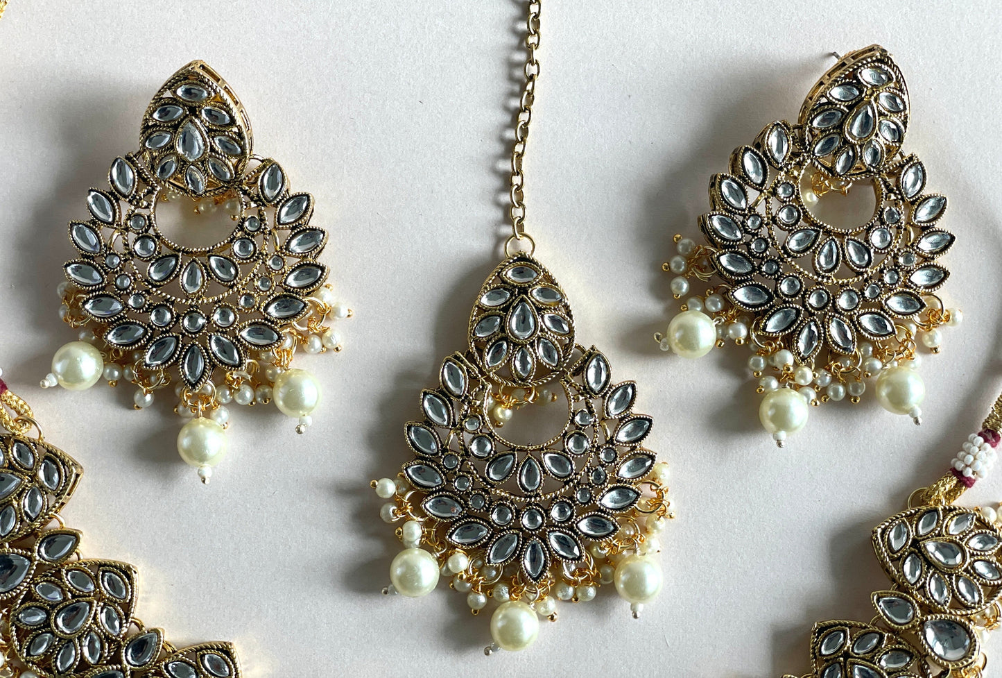 Ariya Set- Gold