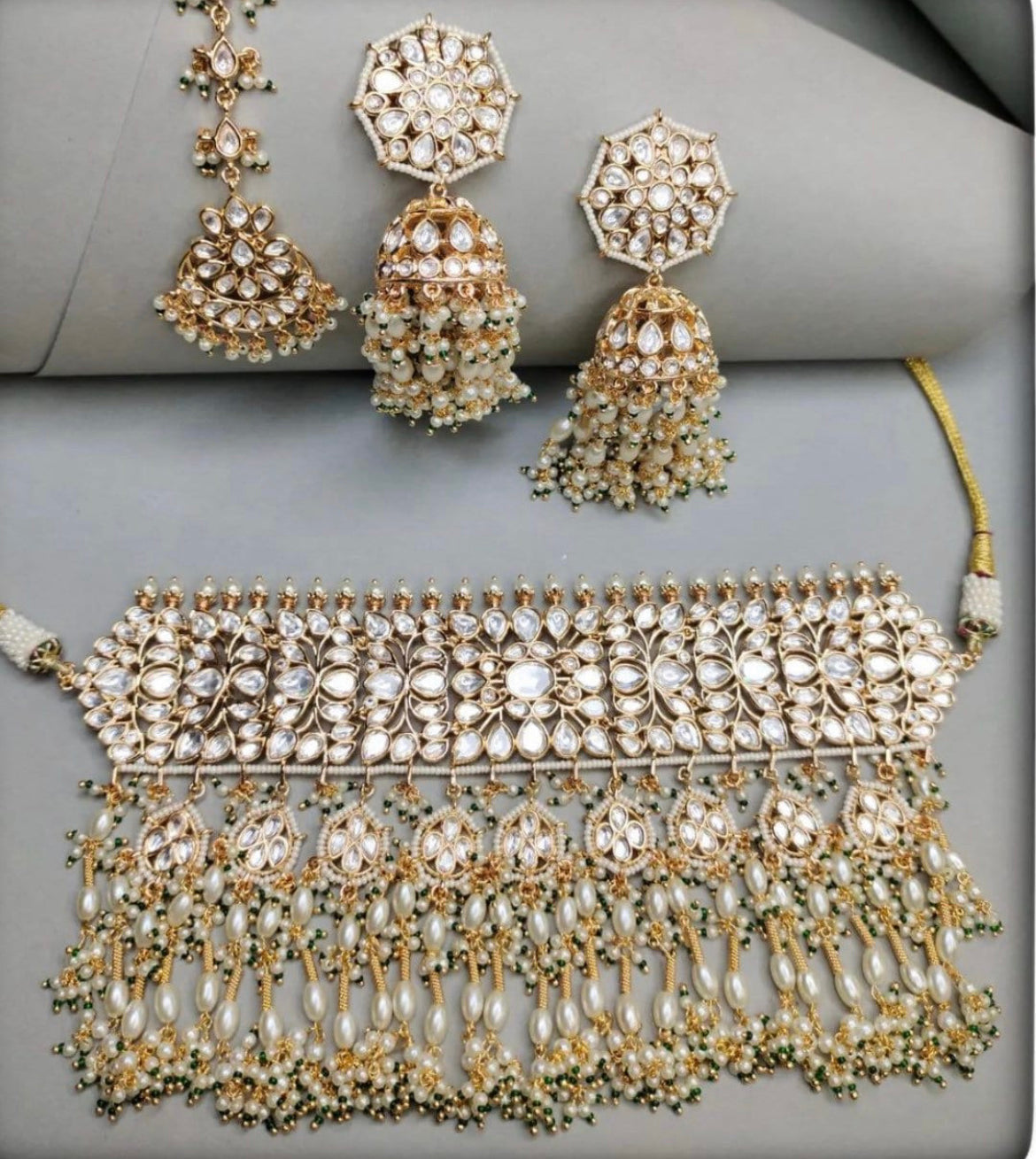 Paachi Kundan Bridal Choker
