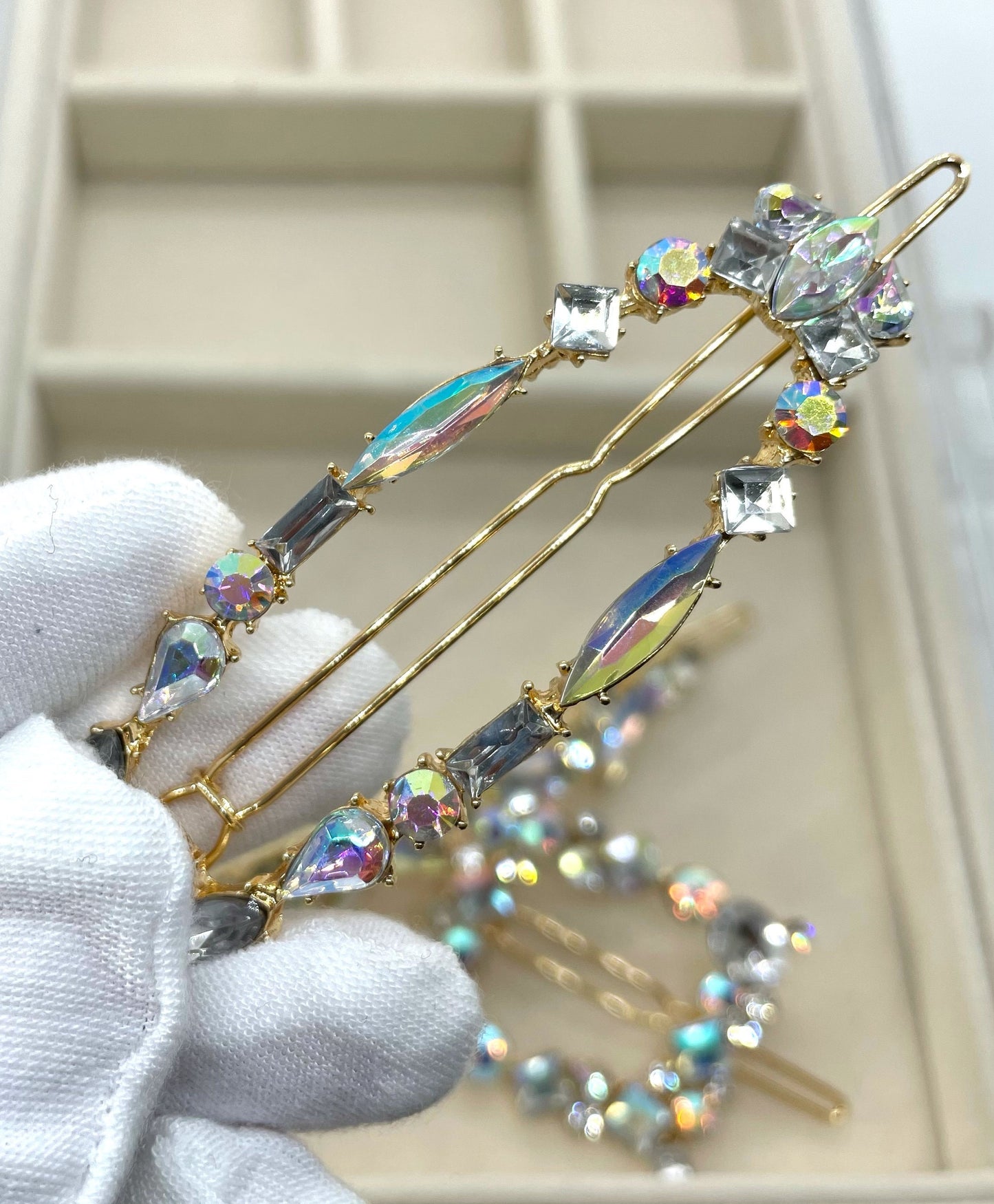 Set of 3 Multicolor hair pins