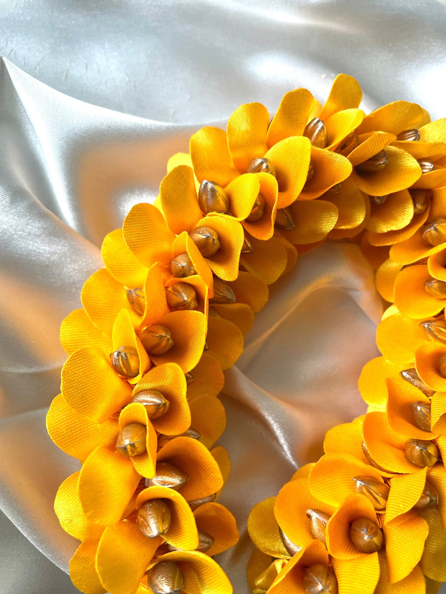 Yellow Gold Gajra Artificial