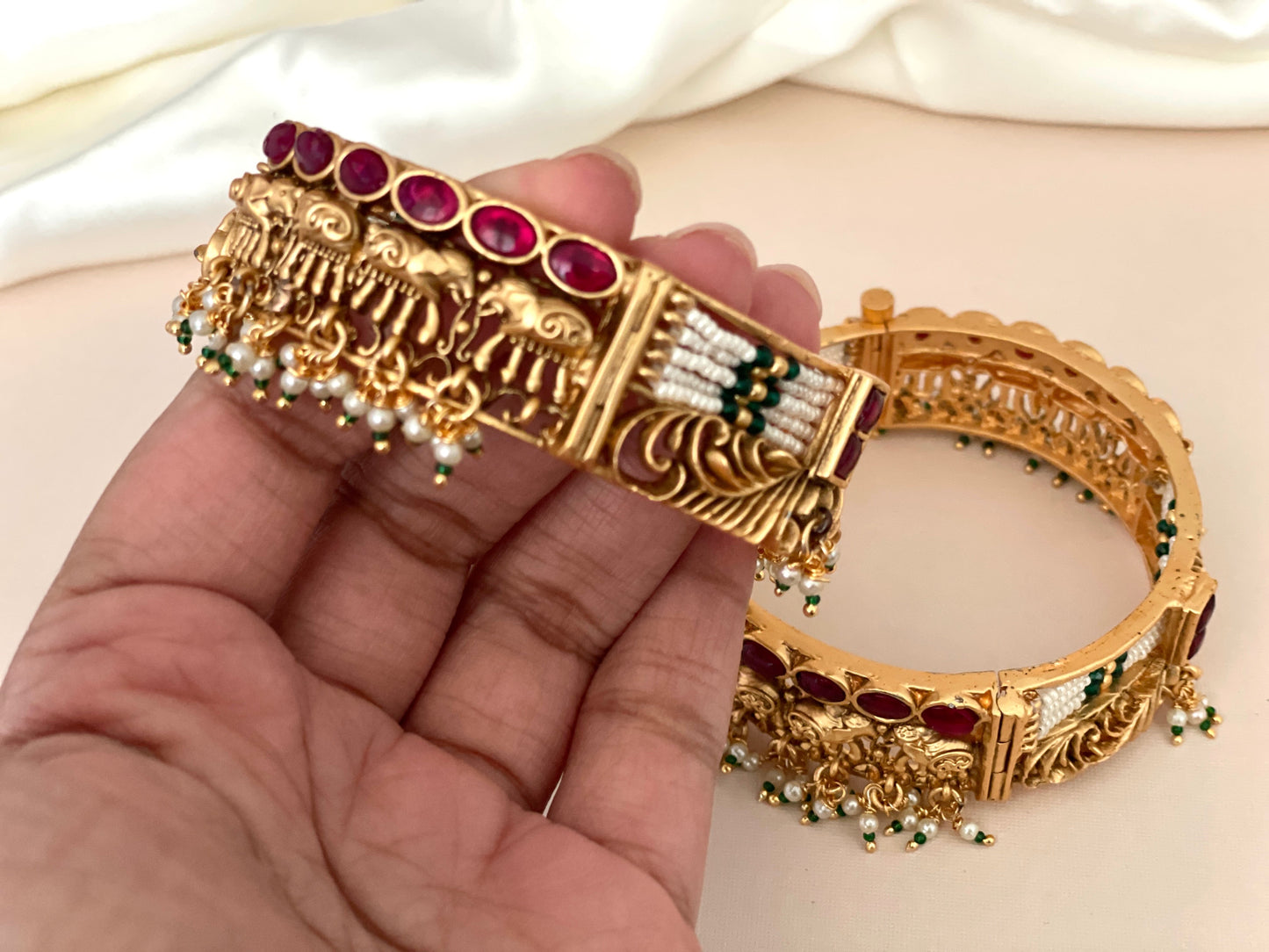 Gold Statement Kadas