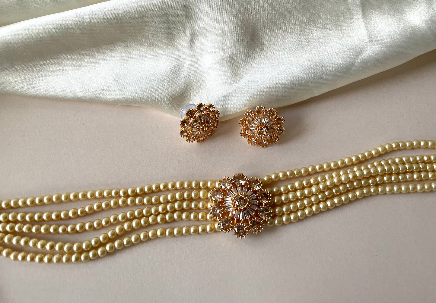 Gold Pearl Choker Set